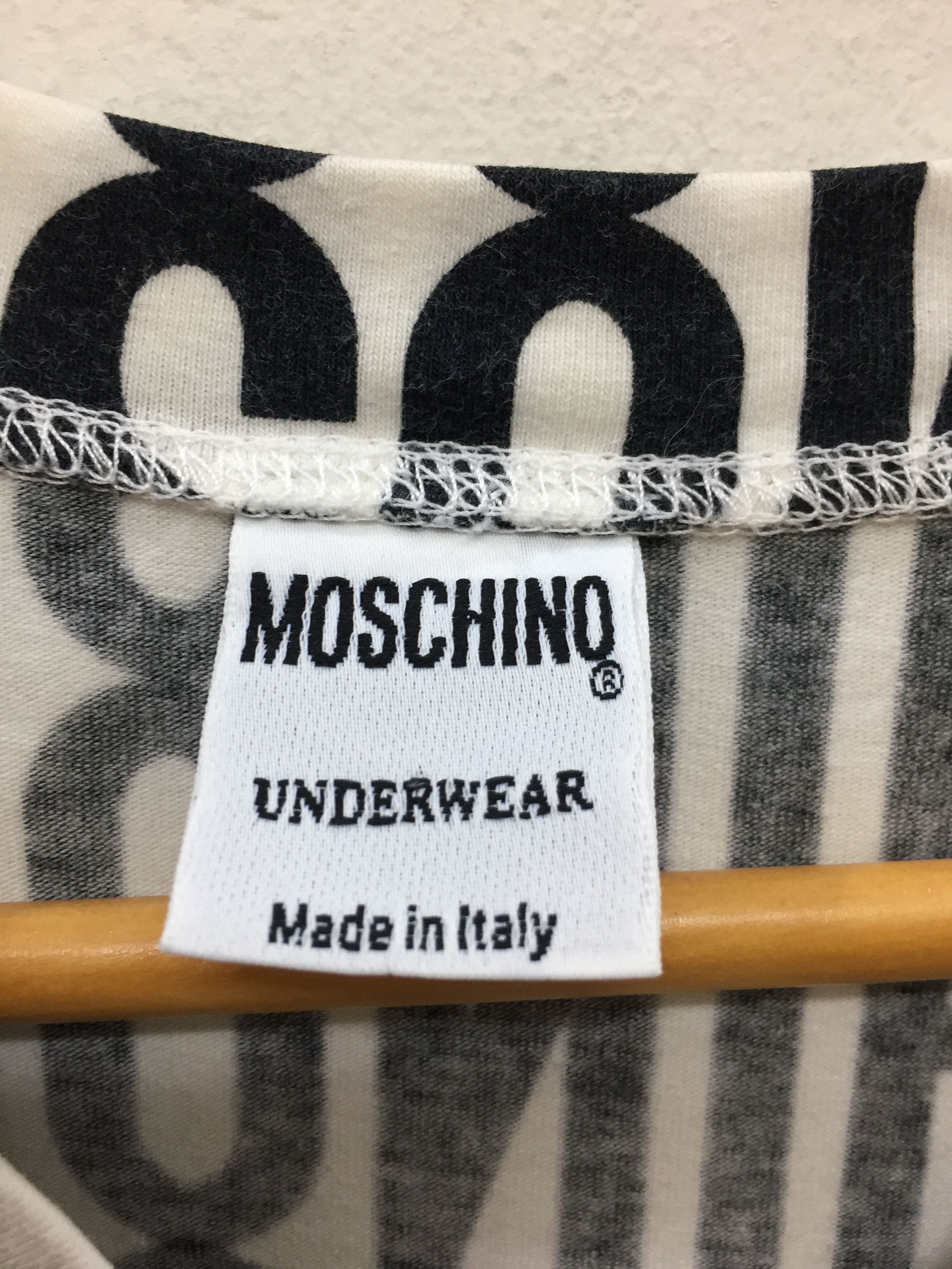 Moschino 90’s full print logo tee / palace denim print inspiration Size US M / EU 48-50 / 2 - 8 Thumbnail
