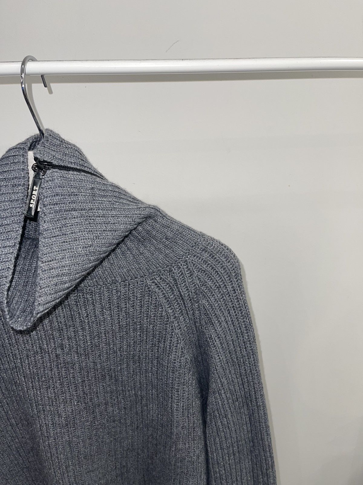 Valentino Valentino Wool Zipped Turtleneck Sweater Size US XL / EU 56 / 4 - 9 Thumbnail