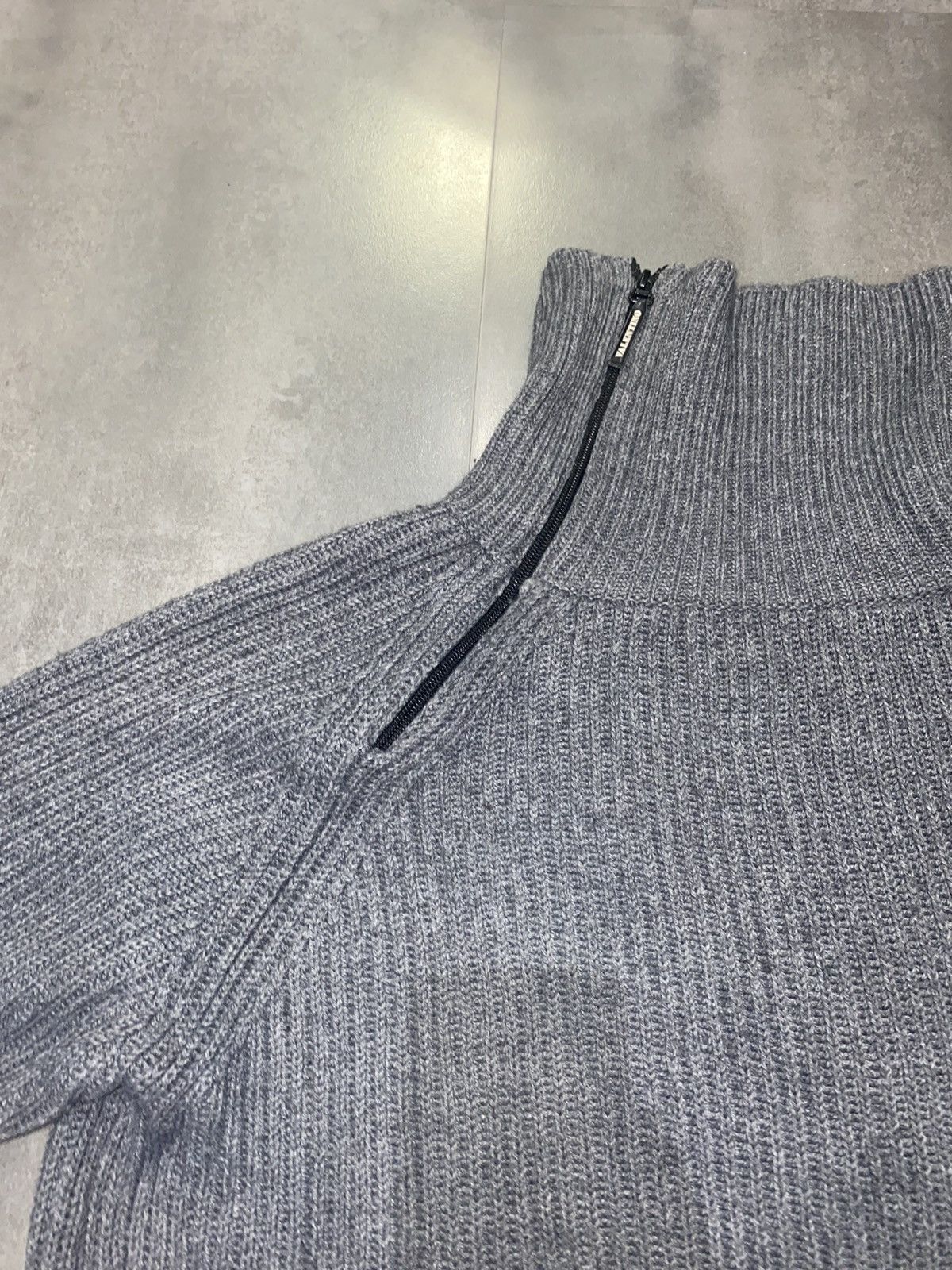 Valentino Valentino Wool Zipped Turtleneck Sweater Size US XL / EU 56 / 4 - 11 Thumbnail
