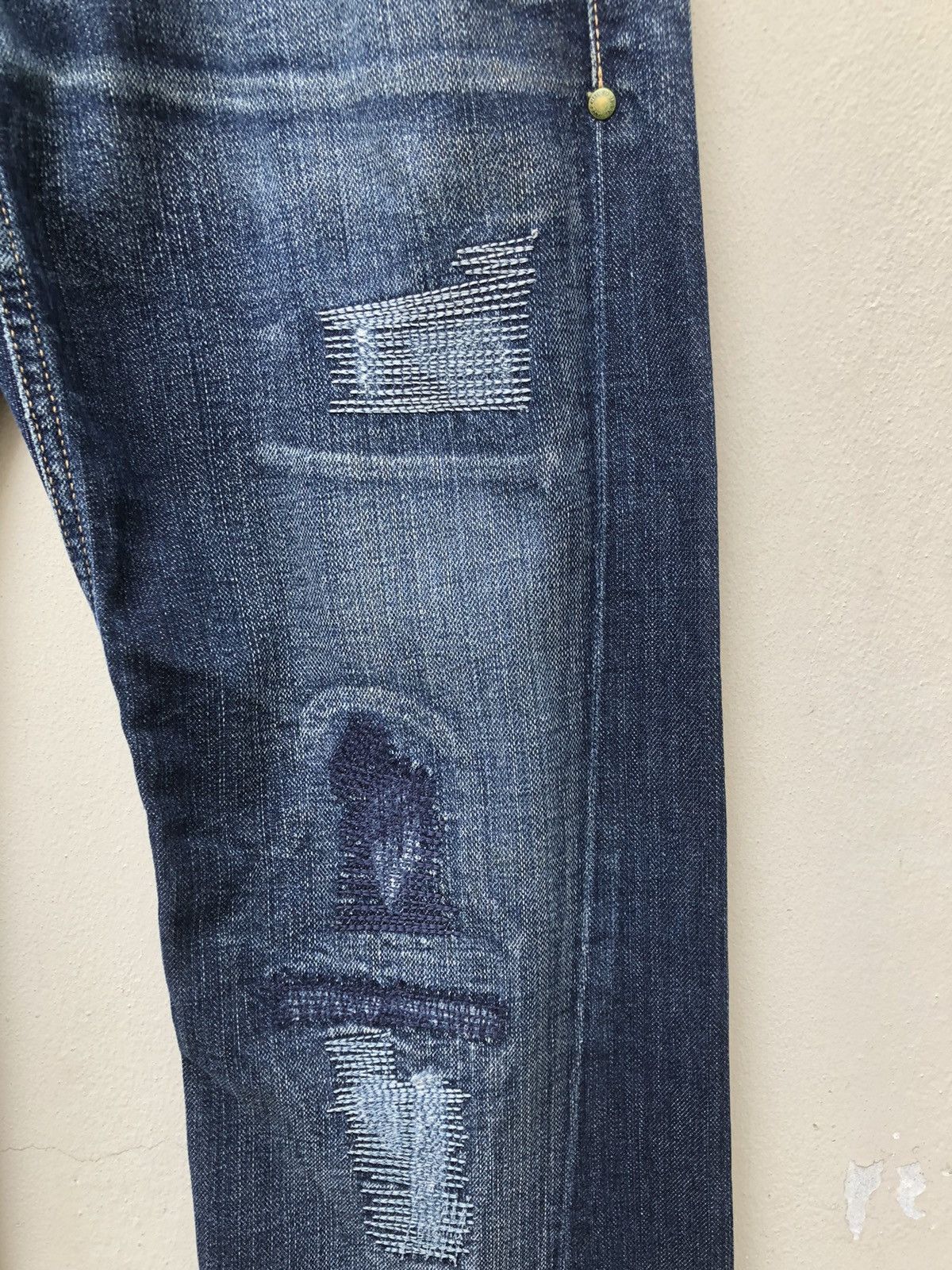 Jimmy Taverniti Taverniti Fonda 17 Distressed Denim Jeans Size US 30 / EU 46 - 14 Thumbnail
