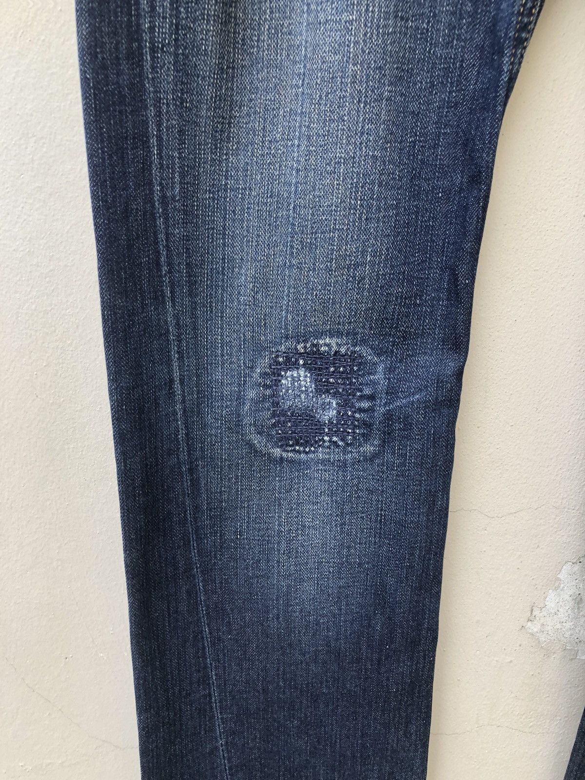 Jimmy Taverniti Taverniti Fonda 17 Distressed Denim Jeans Size US 30 / EU 46 - 11 Thumbnail