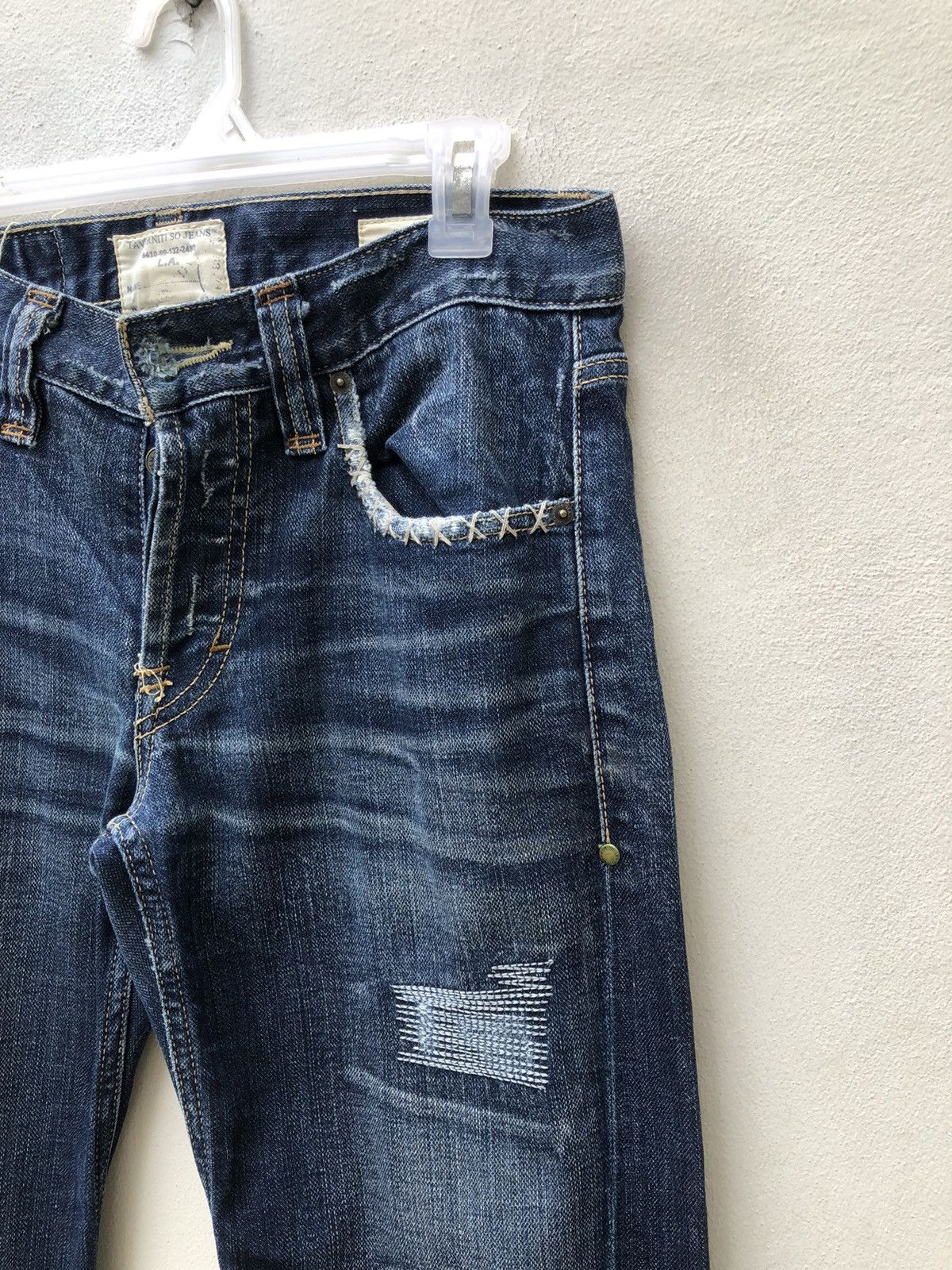 Jimmy Taverniti Taverniti Fonda 17 Distressed Denim Jeans Size US 30 / EU 46 - 13 Thumbnail