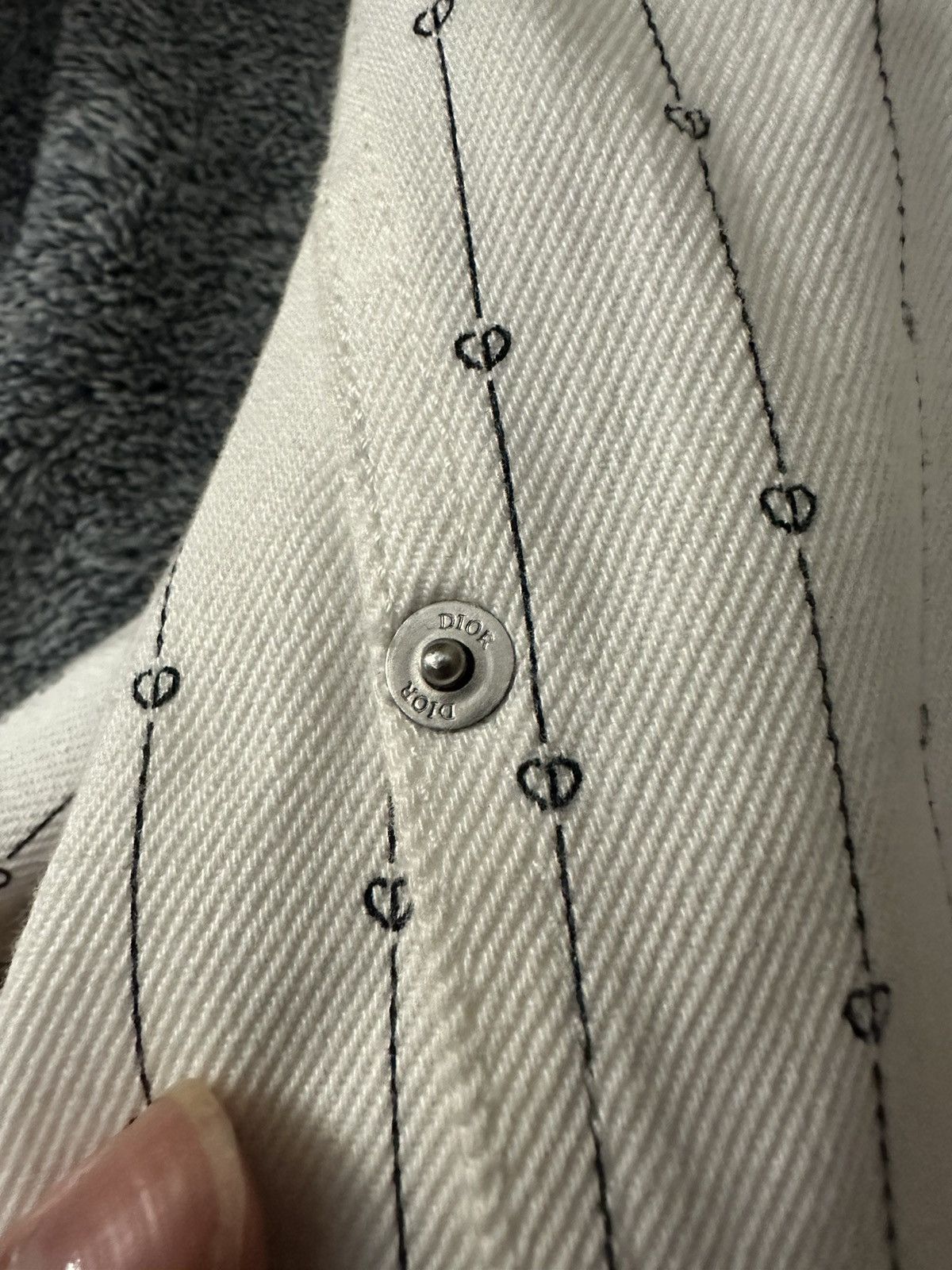Dior Dior White Pinstriped 'CD Heart' Overshirt Size US M / EU 48-50 / 2 - 8 Thumbnail