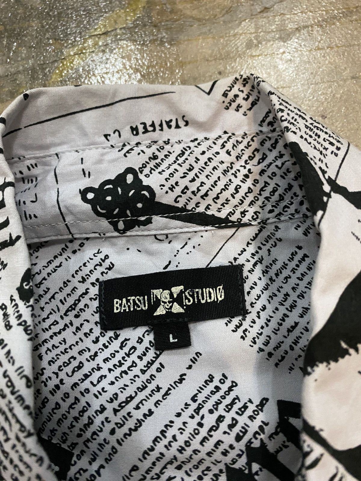 Japanese Brand 2006 BA.TSU studio japan newspaper skull print Size US M / EU 48-50 / 2 - 11 Thumbnail