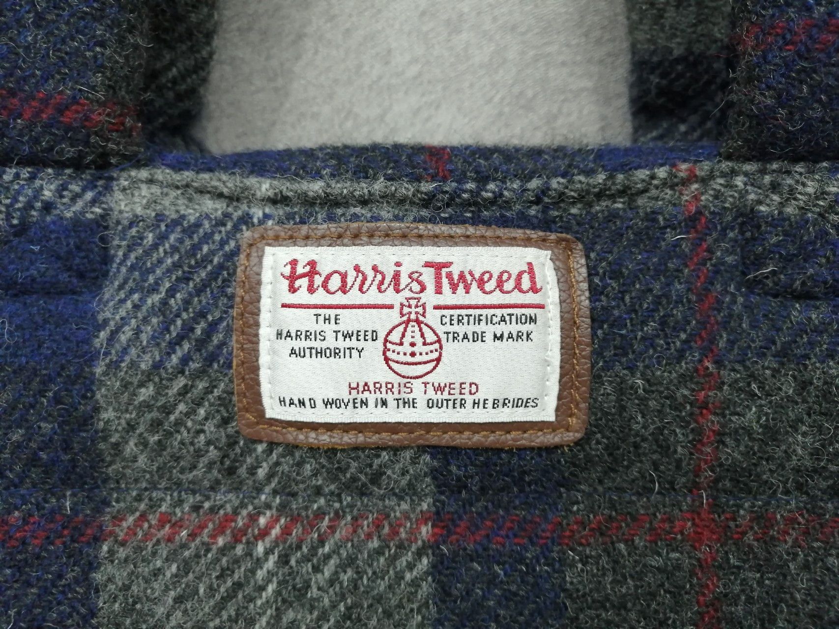 Harris Tweed × ROOTOTE RARE!🔥HARRIS TWEED x ROOTOTE WOOL Tote/ Hand Warmer Bag Size ONE SIZE - 6 Thumbnail