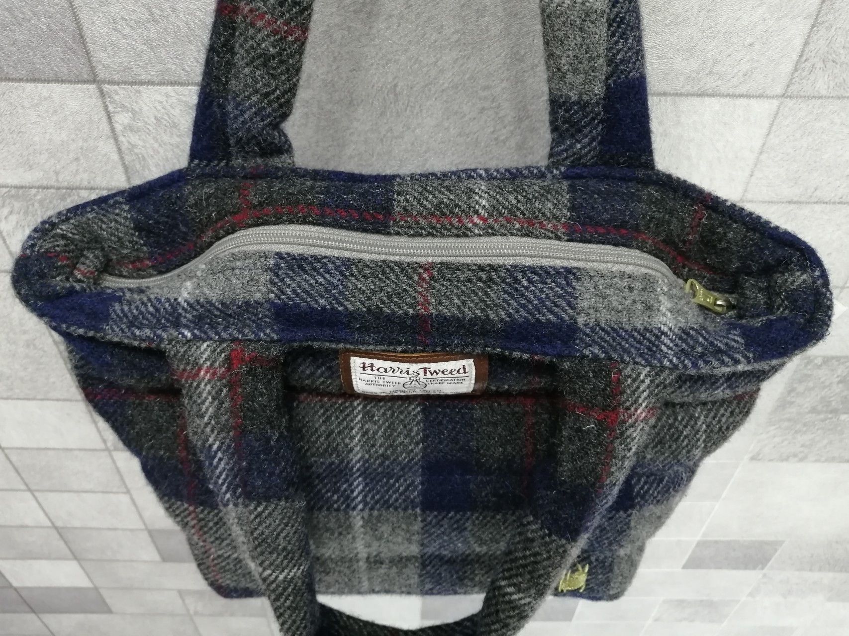 Harris Tweed × ROOTOTE RARE!🔥HARRIS TWEED x ROOTOTE WOOL Tote/ Hand Warmer Bag Size ONE SIZE - 10 Thumbnail