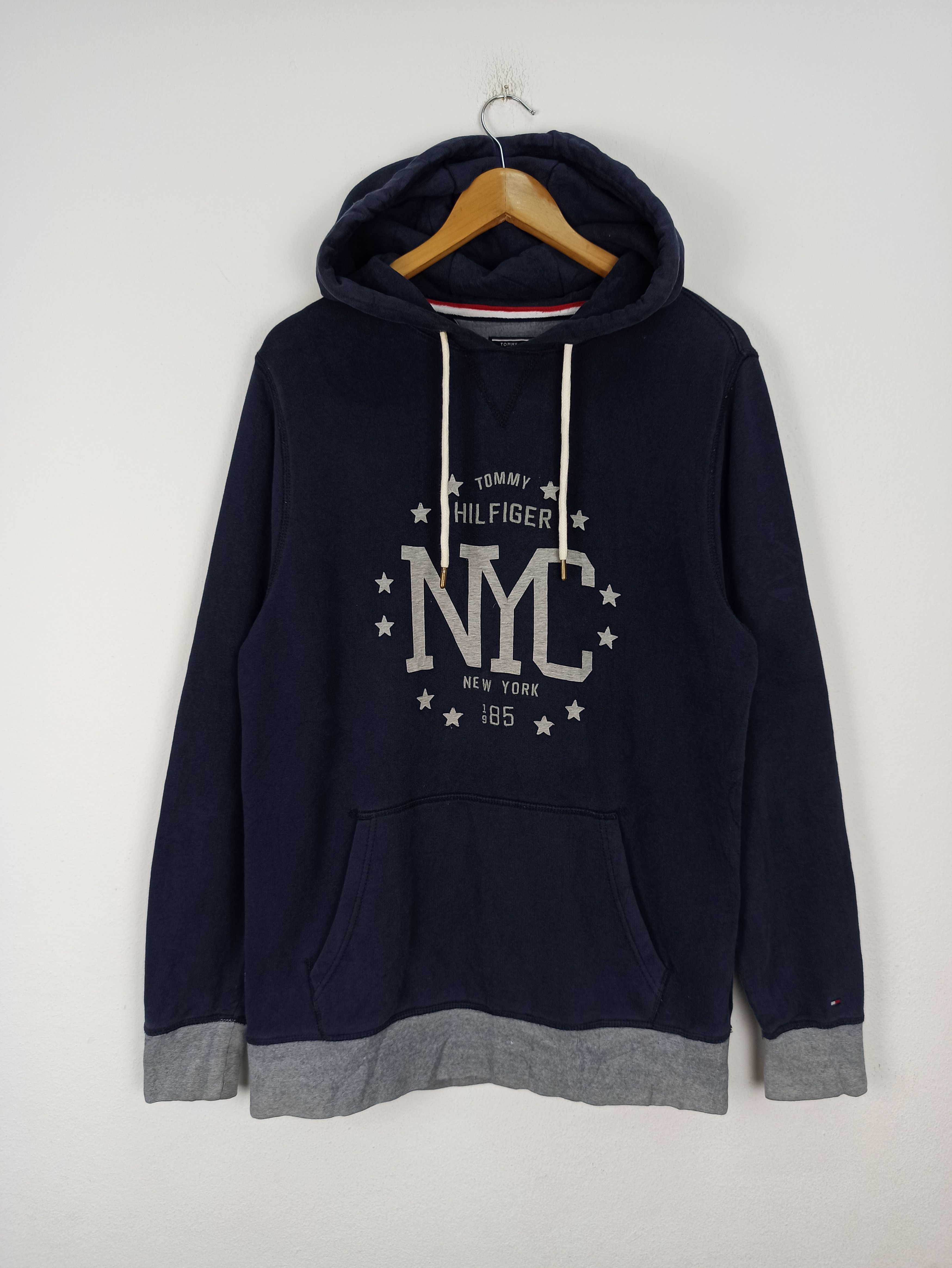 Tommy Hilfiger Vintage Tommy Hilfiger New York Sweatshirts (c46) Size US M / EU 48-50 / 2 - 1 Thumbnail