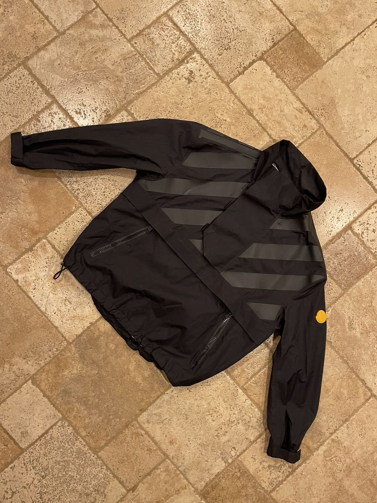 Moncler × Off-White Moncler x Off White Donville Smock Black Windbreaker Jacket Size US L / EU 52-54 / 3 - 2 Thumbnail