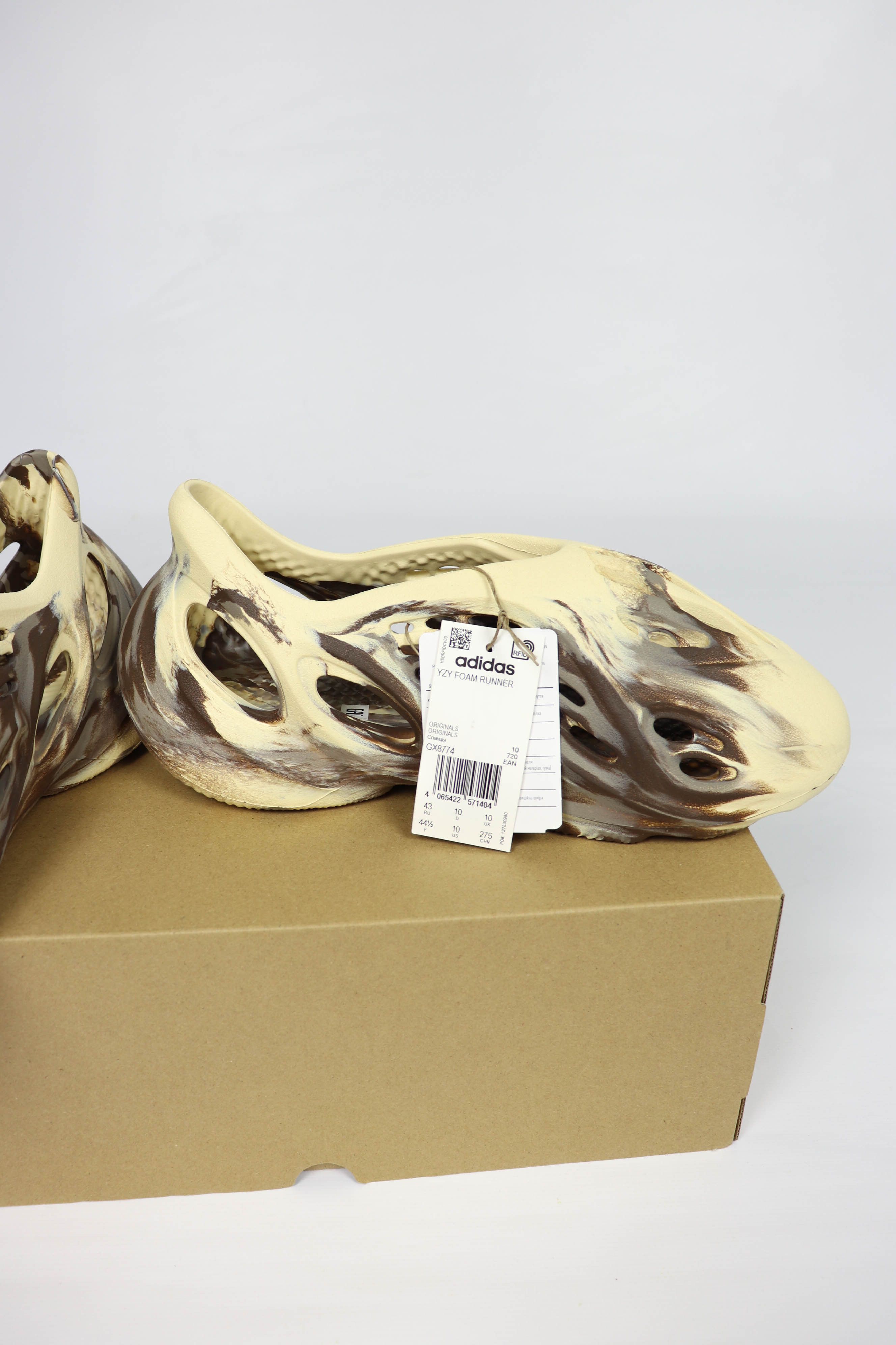 Adidas × Kanye West YZY Yeezy Foam Runner GX8774 MX Cream Clay Size US 10 / EU 43 - 6 Thumbnail