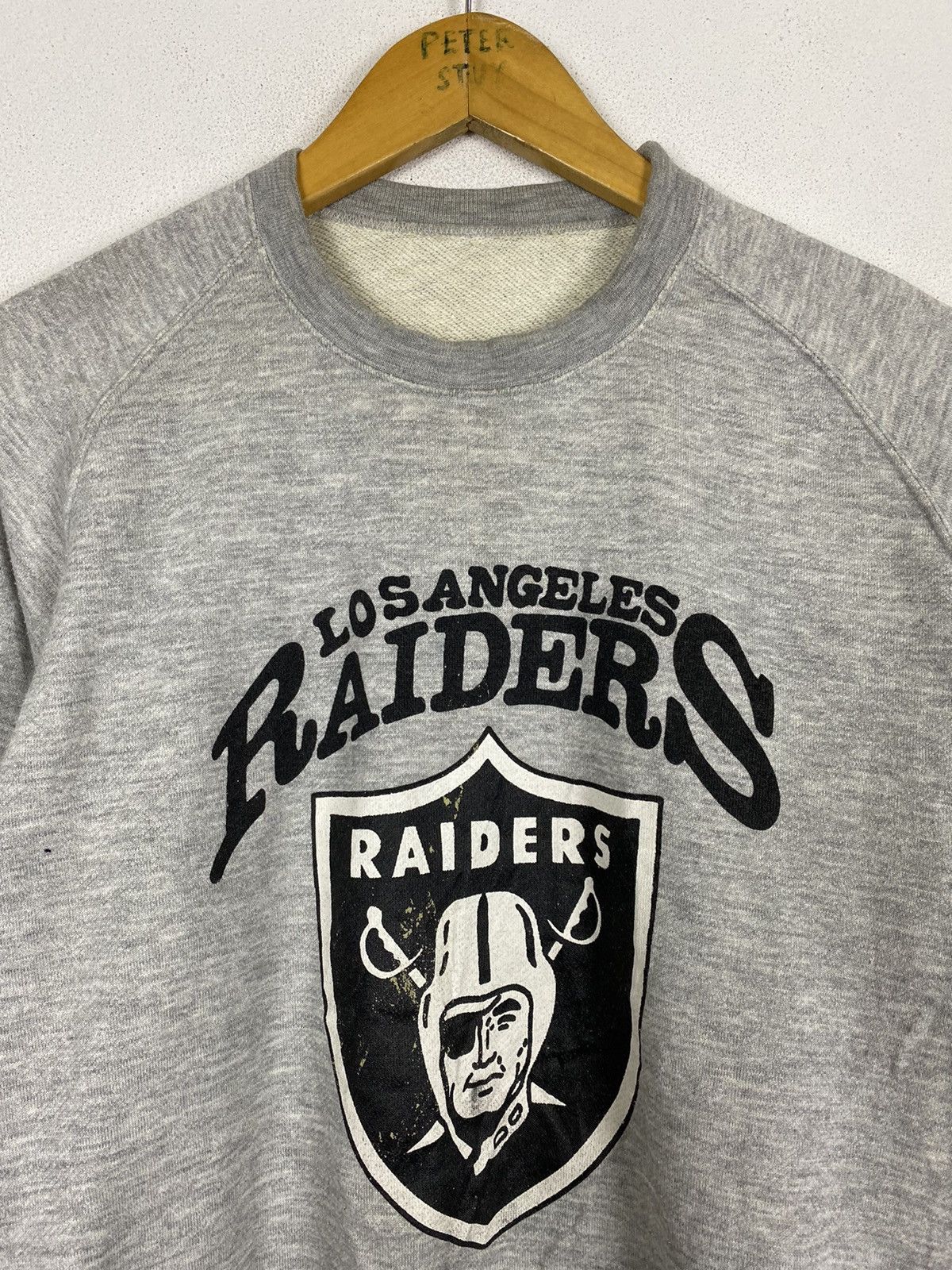 NFL VINTAGE LOS ANGELES RAIDERS BIG LOGO SWEATER Size US M / EU 48-50 / 2 - 3 Thumbnail