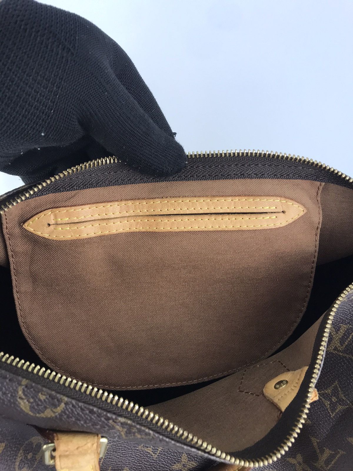 Louis Vuitton 🔥Hot🔥Auth Louis Vuitton Speedy 35 Handbag Size ONE SIZE - 24 Thumbnail