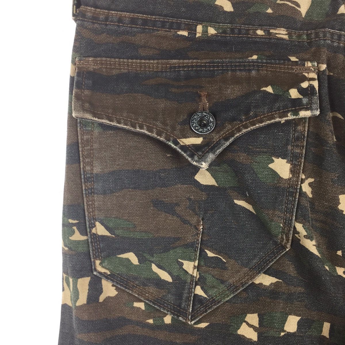 Japanese Brand × Spellbound Vintage spellbound camo design slim fit Size US 30 / EU 46 - 6 Thumbnail