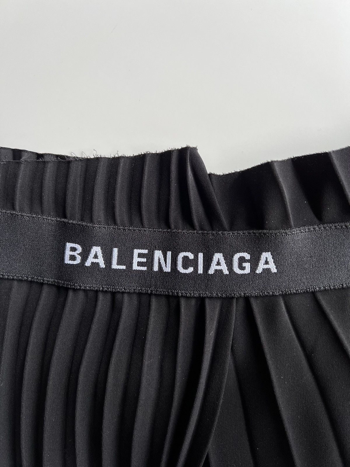 Balenciaga Balenciaga Logo Pleated Kilt Skirt Size 26" / US 2 / IT 38 - 5 Thumbnail