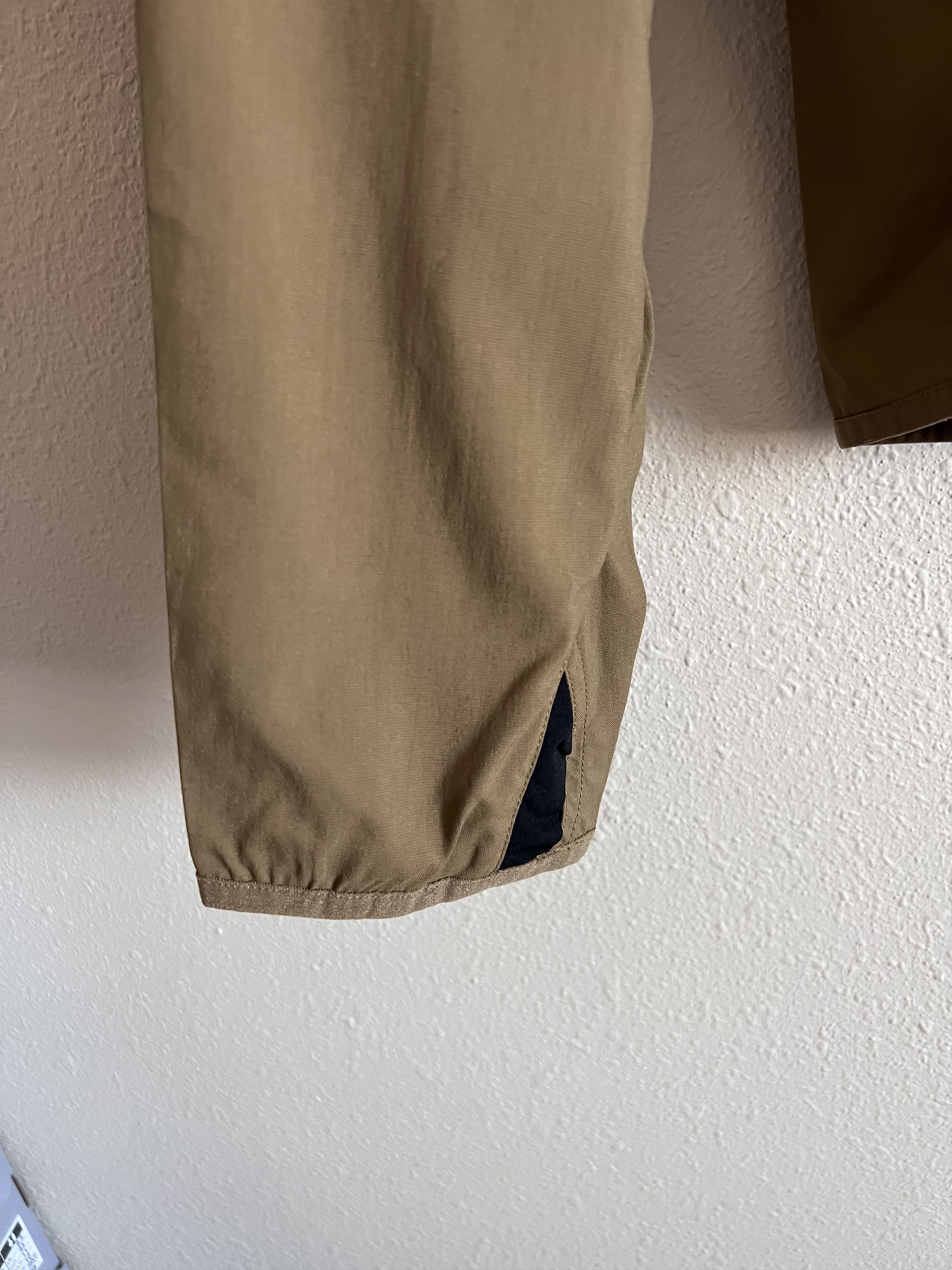 Acronym Acronym J97-M Jacket in Coyote Brown Size US L / EU 52-54 / 3 - 5 Thumbnail