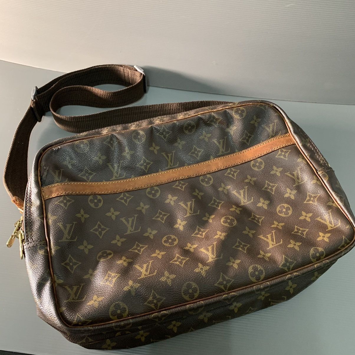 Louis Vuitton Louis Vuitton Reporter Mesengger GM Size ONE SIZE - 3 Thumbnail