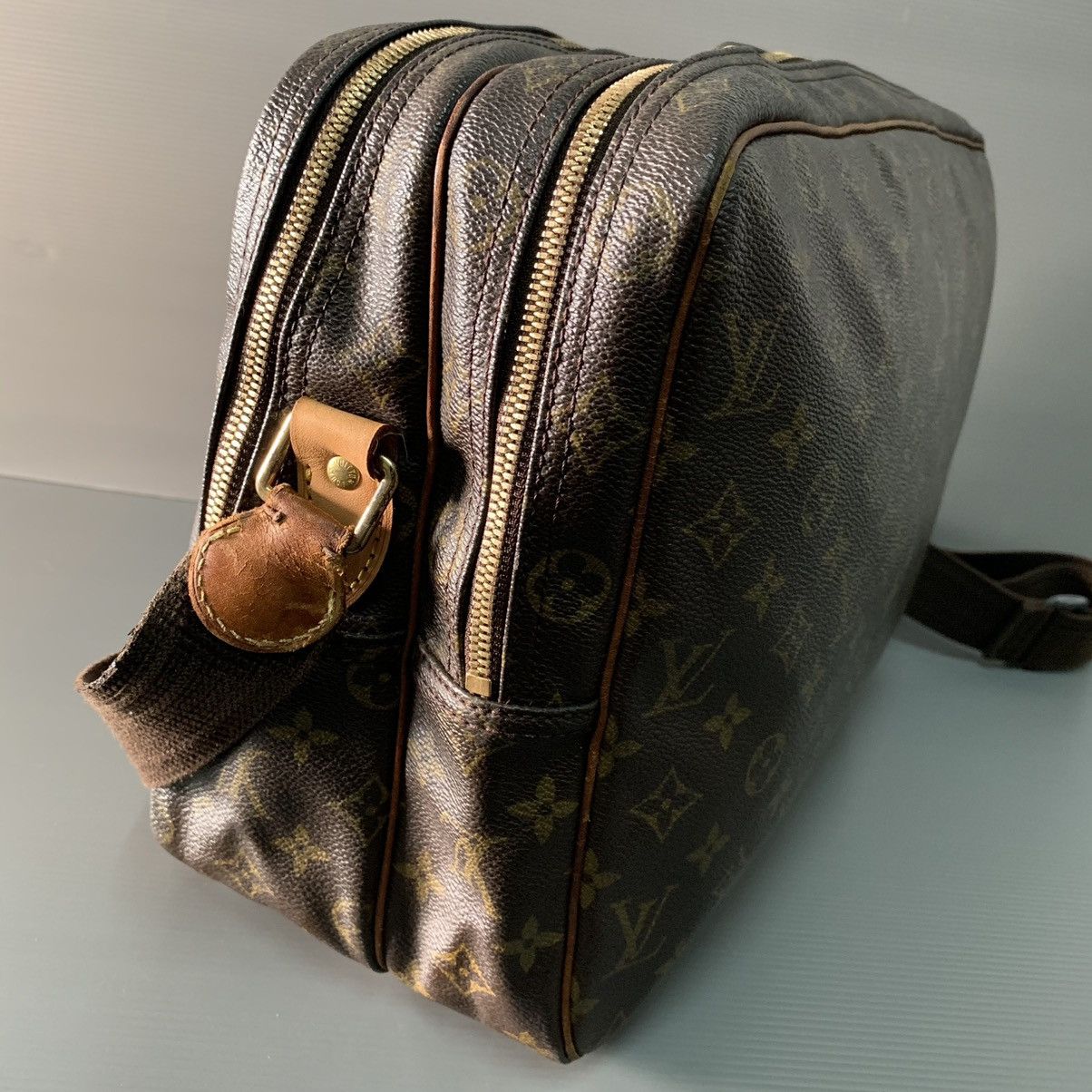 Louis Vuitton Louis Vuitton Reporter Mesengger GM Size ONE SIZE - 10 Thumbnail