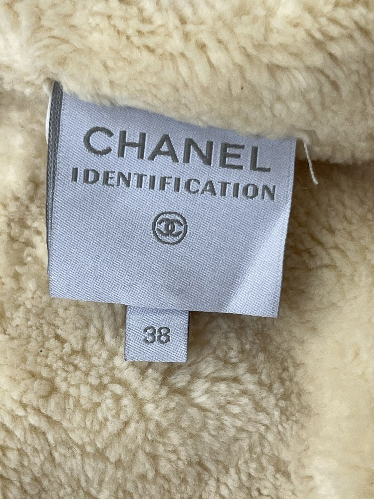 Chanel Vintage Chanel Fleece Lined Jacket Size US M / EU 48-50 / 2 - 21 Thumbnail