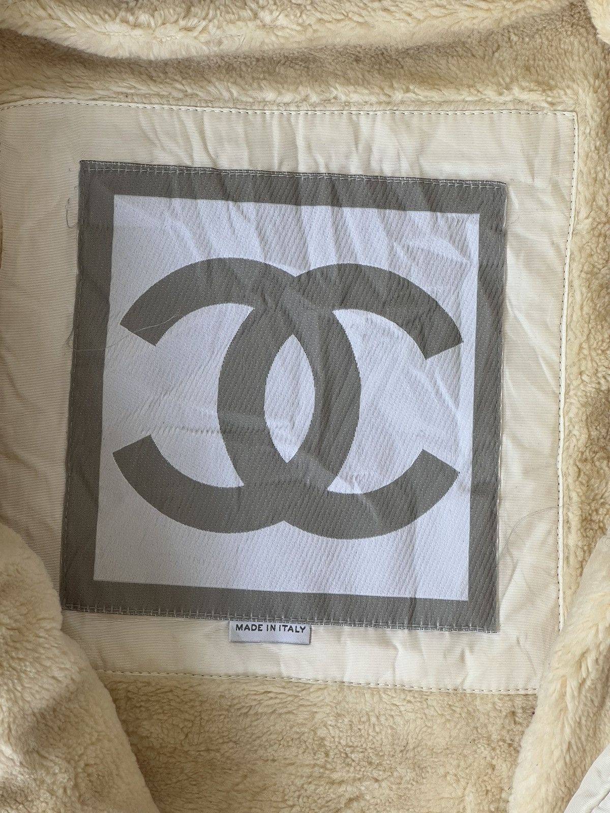 Chanel Vintage Chanel Fleece Lined Jacket Size US M / EU 48-50 / 2 - 20 Thumbnail