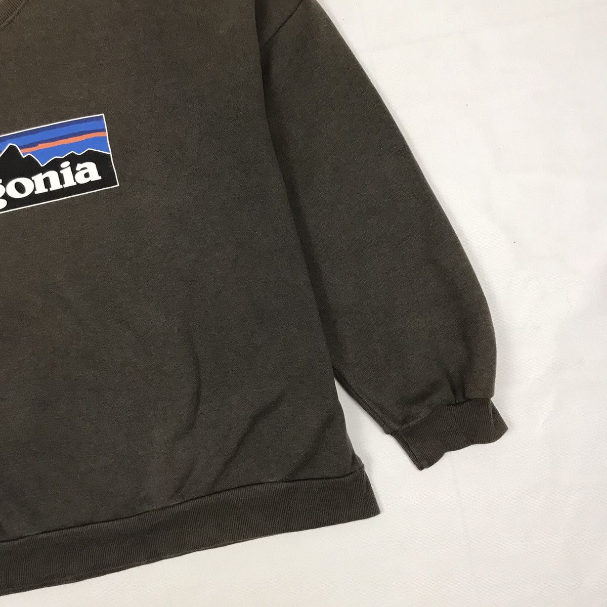 Patagonia × Vintage Vintage Patagonia Boxy Oversized Crewneck Sweatshirt Size US L / EU 52-54 / 3 - 3 Thumbnail