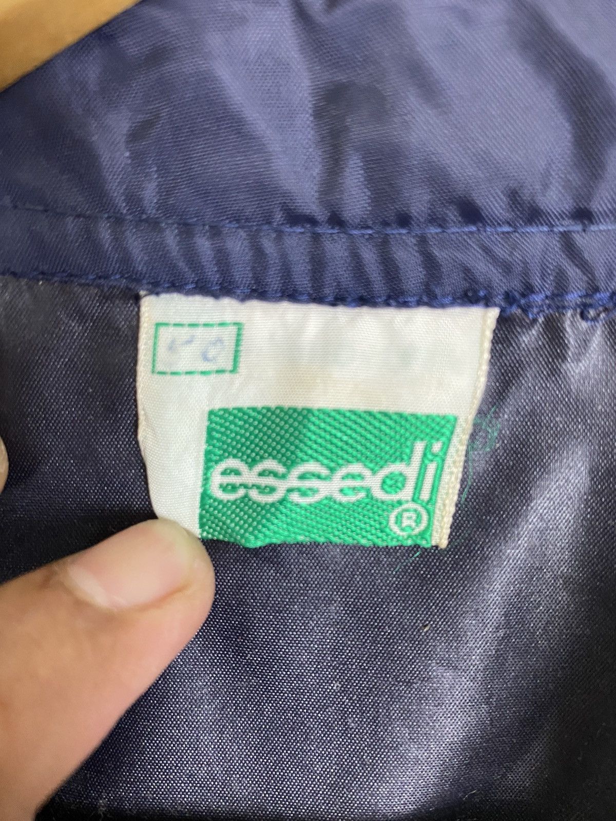 Vintage VINTAGE ESSEDI RACING TEAM SANGIORGIO NYLON JACKET Size US M / EU 48-50 / 2 - 8 Thumbnail