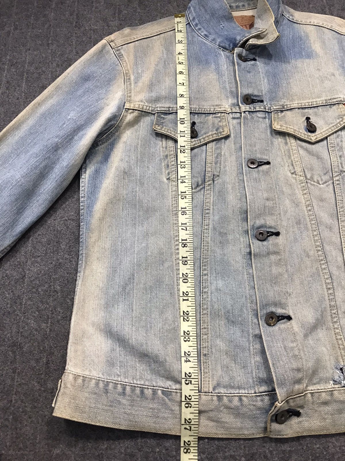Edwin × Vintage Vintage Edwin Faded Colour Distressed Jacket Jeans Size US L / EU 52-54 / 3 - 14 Thumbnail