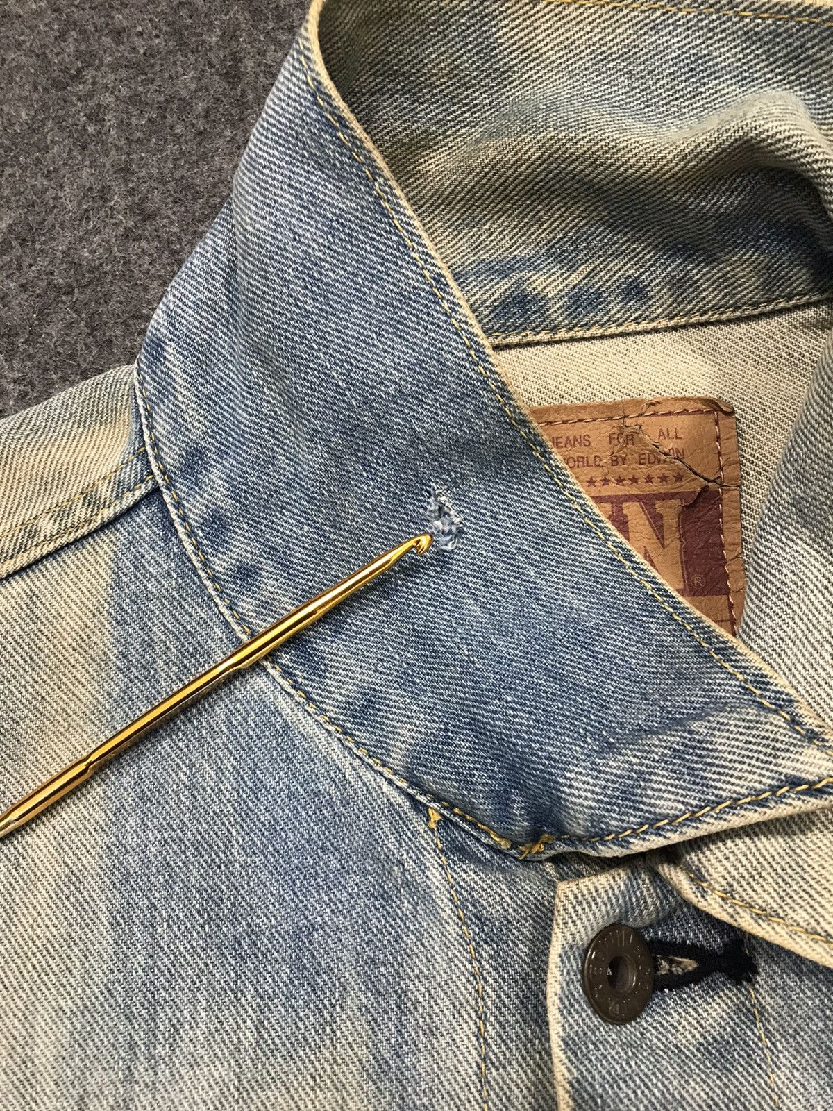 Edwin × Vintage Vintage Edwin Faded Colour Distressed Jacket Jeans Size US L / EU 52-54 / 3 - 16 Thumbnail