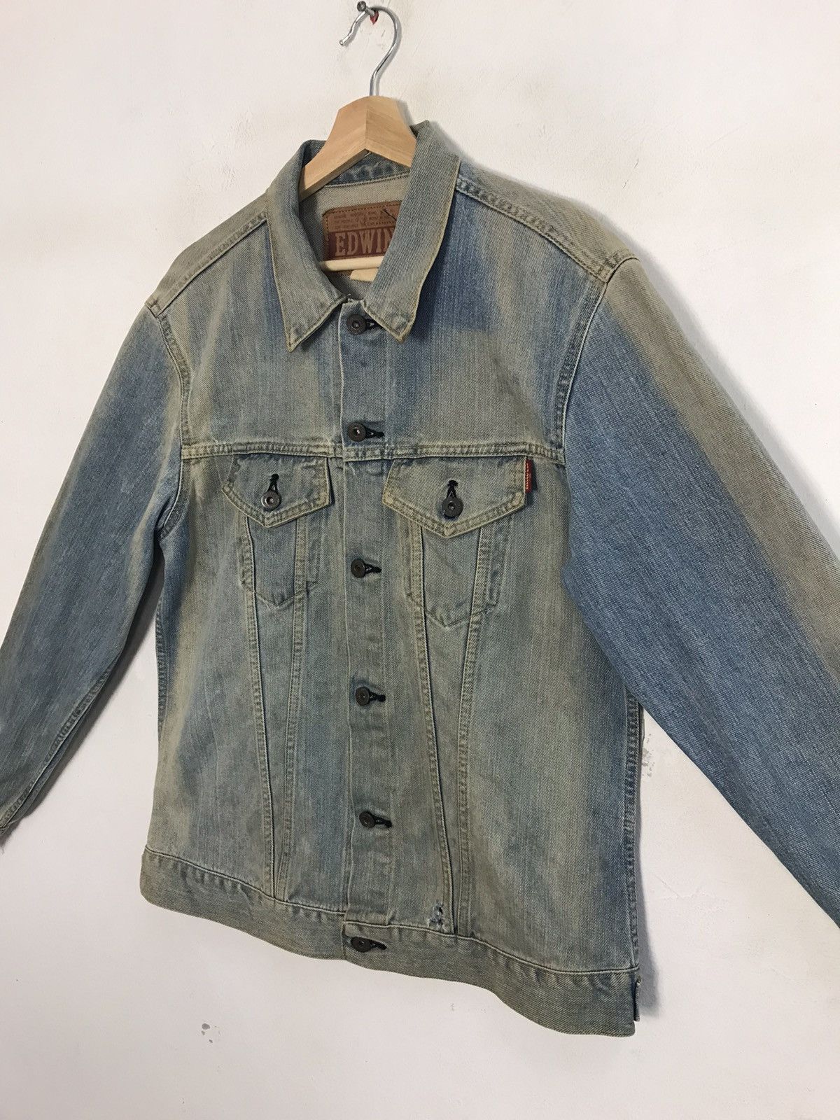 Edwin × Vintage Vintage Edwin Faded Colour Distressed Jacket Jeans Size US L / EU 52-54 / 3 - 6 Thumbnail