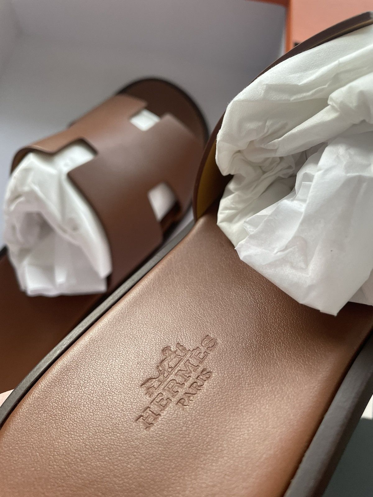 Hermes Rare Brand New Hermes Logo Leather Izmir Sandal Slides Shoes Size US 11 / EU 44 - 14 Thumbnail