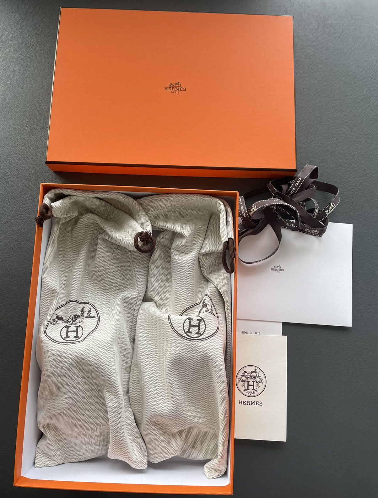 Hermes Rare Brand New Hermes Logo Leather Izmir Sandal Slides Shoes Size US 11 / EU 44 - 10 Thumbnail