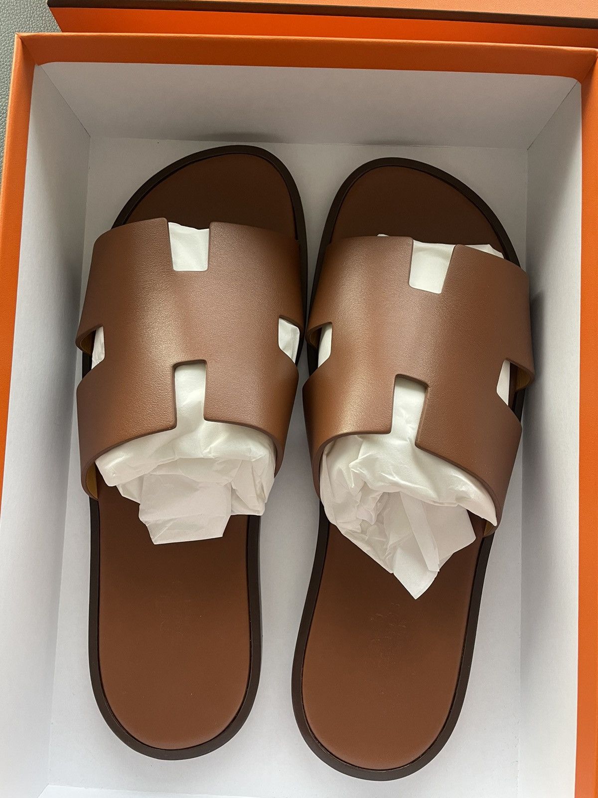 Hermes Rare Brand New Hermes Logo Leather Izmir Sandal Slides Shoes Size US 11 / EU 44 - 11 Thumbnail