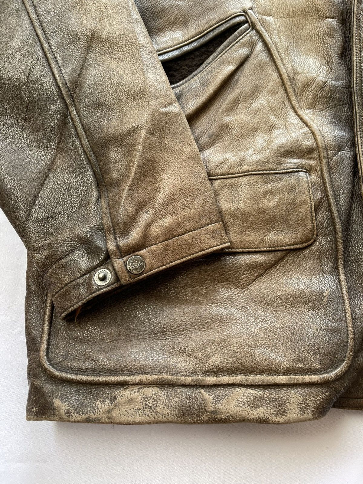 Chevignon Vintage Chevignon Sports Tog Leather Jacket Size US L / EU 52-54 / 3 - 14 Thumbnail