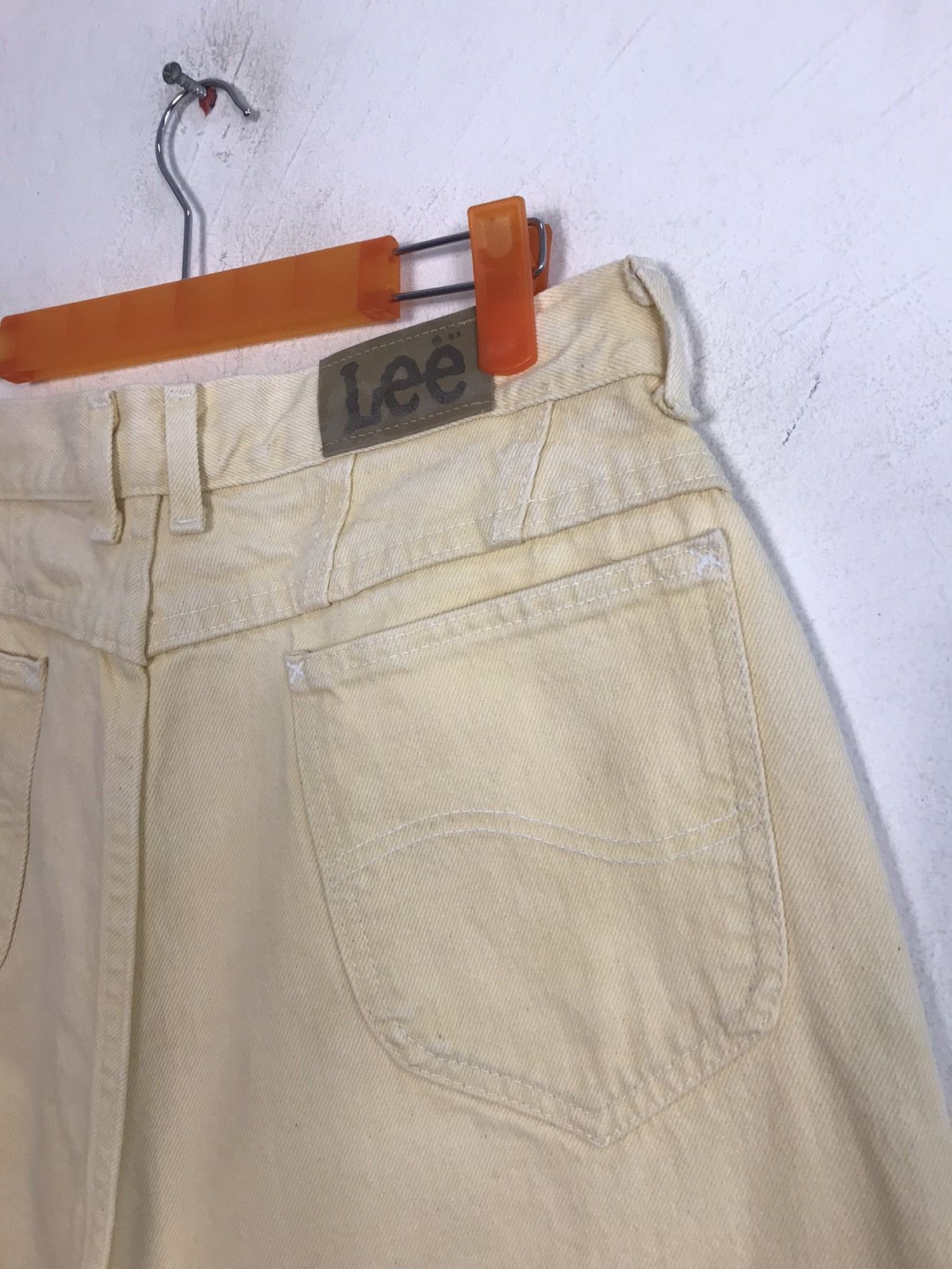 Lee × Vintage Vintage Lee Riders Jeans Colour Yellow Style Size US 31 - 11 Thumbnail