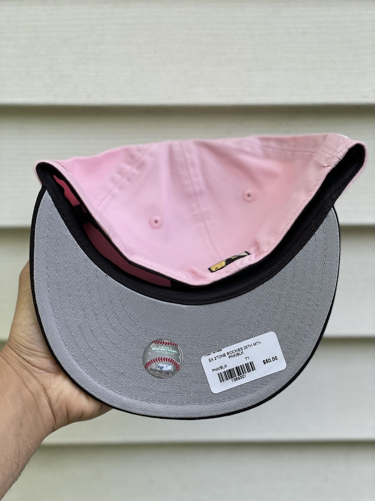 New Era HAT CLUB EXCLUSIVE HEARTTHROB COLORADO ROCKIES 7 1/8 Size ONE SIZE - 3 Thumbnail