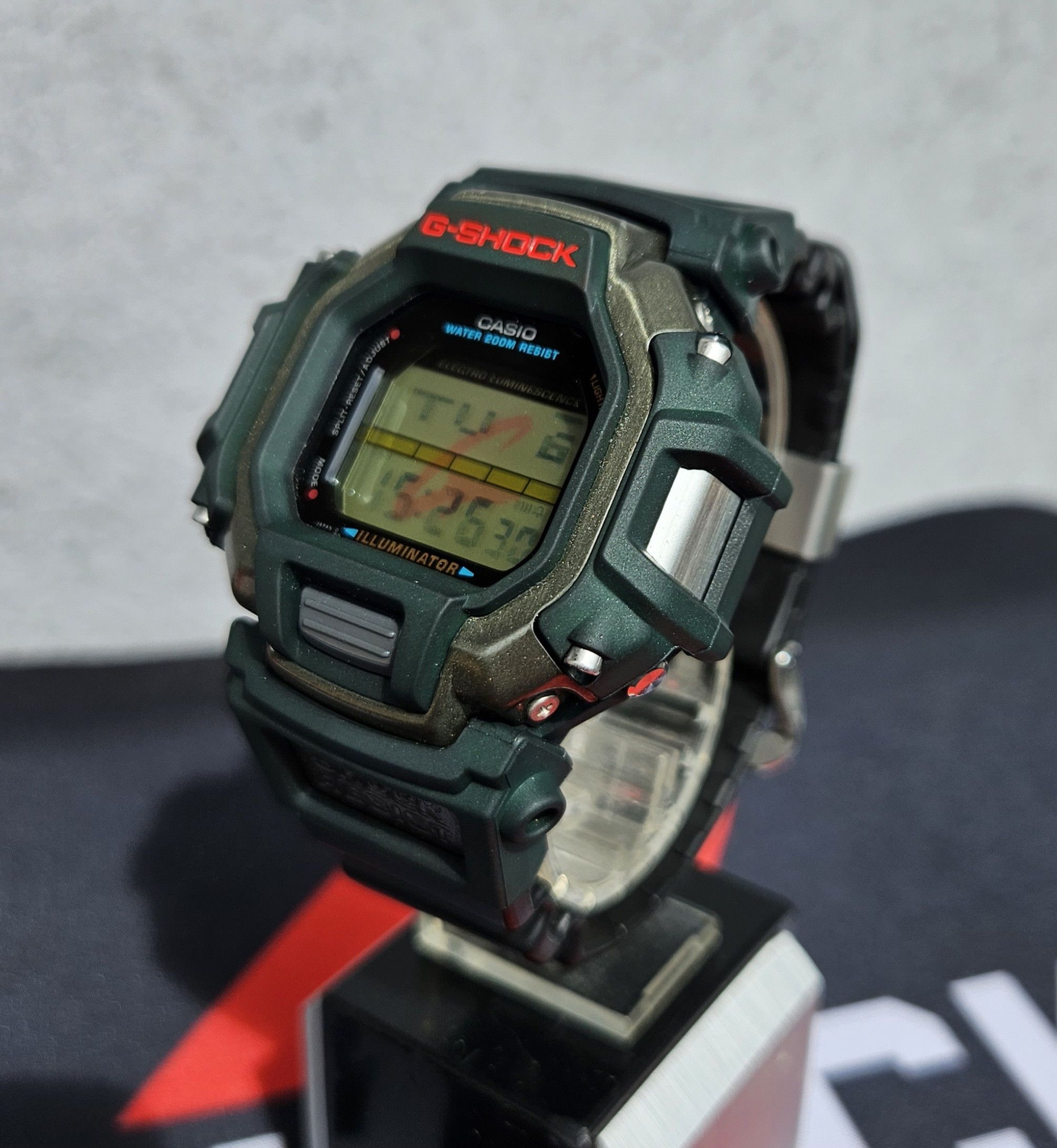 Casio × G Shock × Vintage DW-8140 GUNDAM II VINTAGE-G CASIO G-SHOCK 1996 |  Grailed