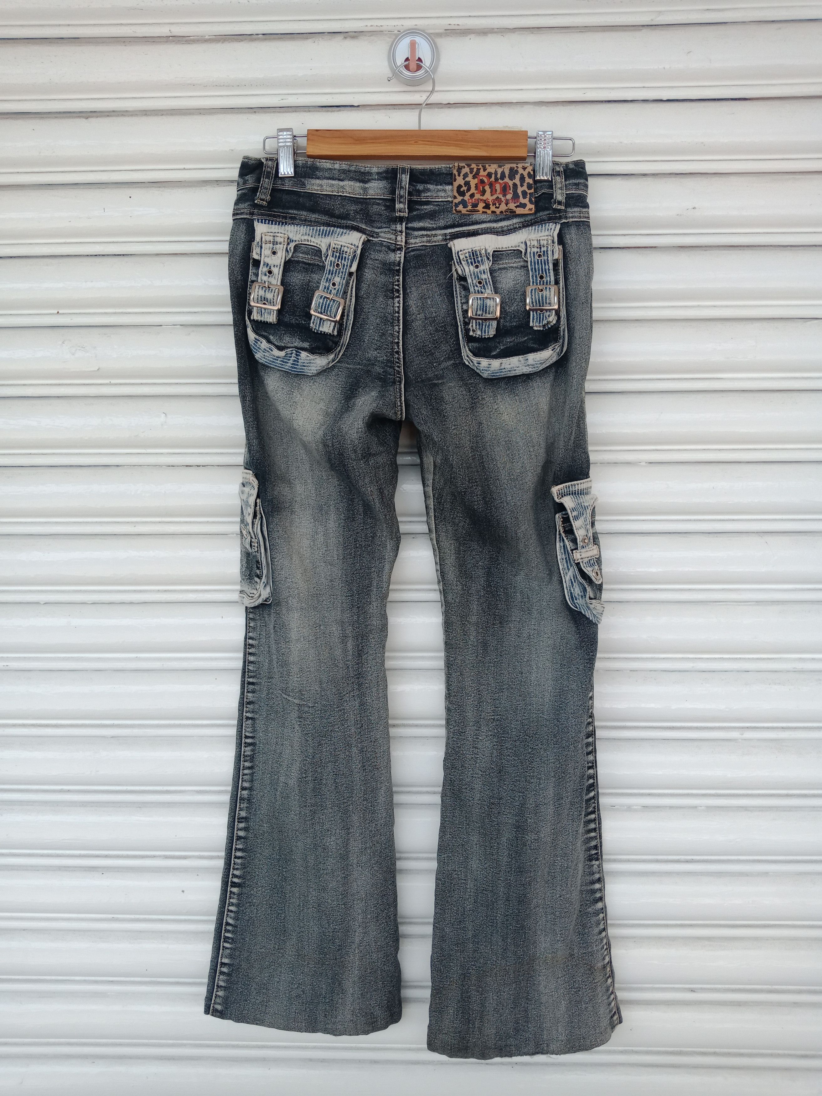 In The Attic Pantamime Hybrid Flare Washed Black Size US 30 / EU 46 - 2 Thumbnail