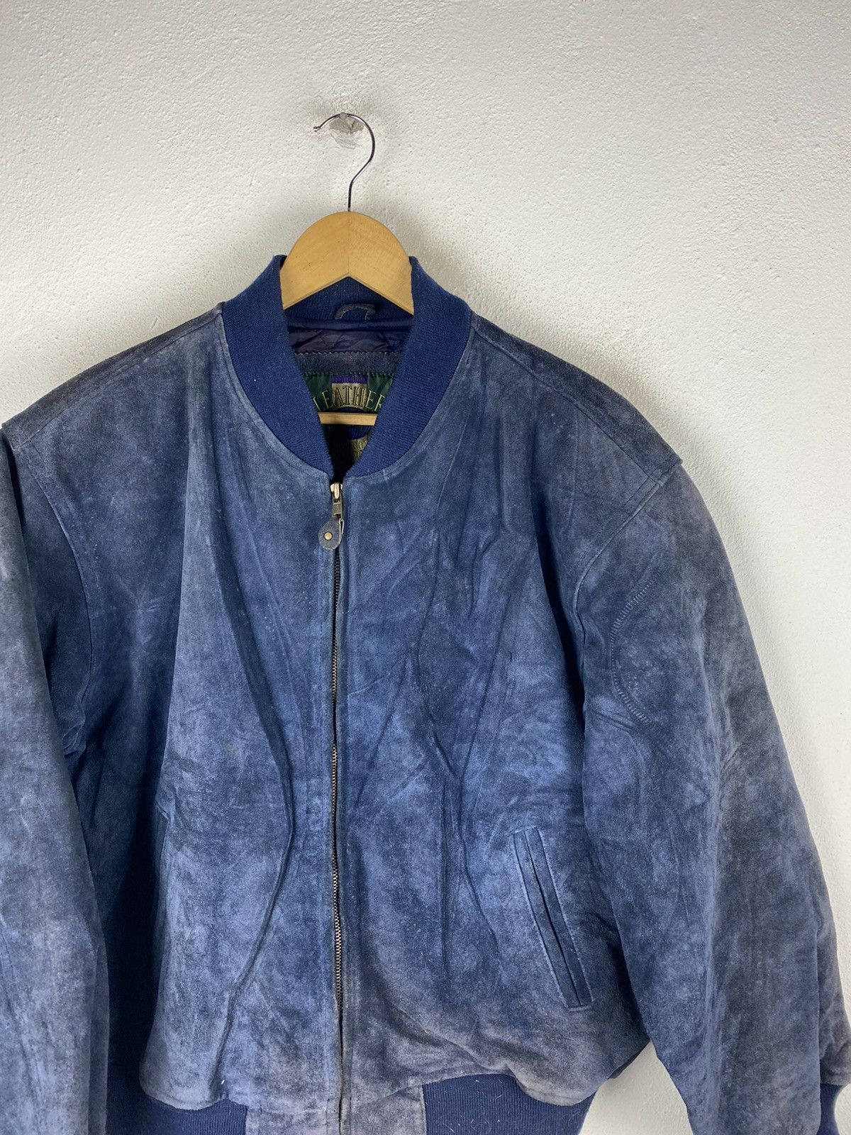 Vintage VINTAGE SUEDE LEATHER BOMBER JACKET Size US L / EU 52-54 / 3 - 5 Thumbnail