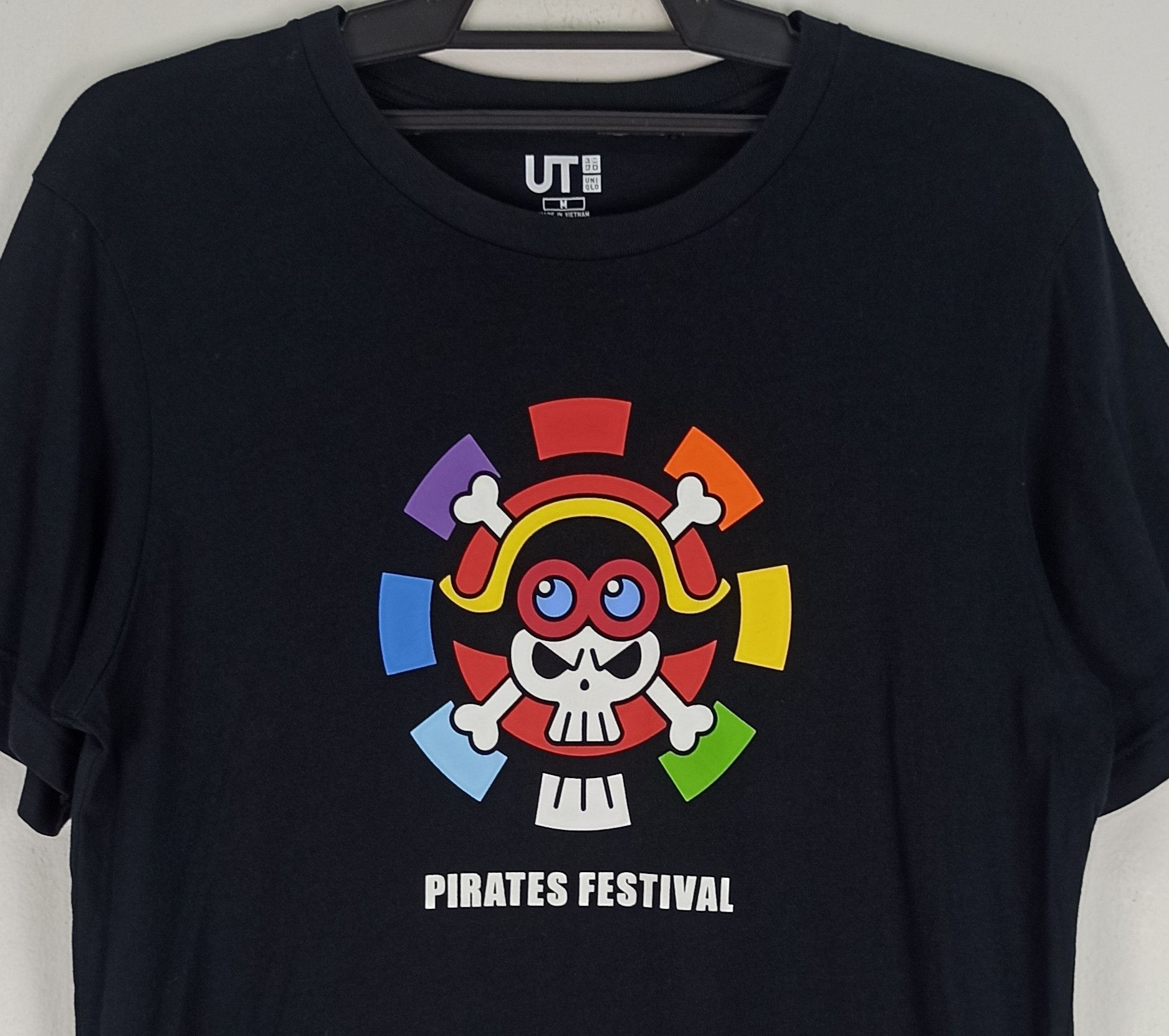 One Piece Anime One Piece X Uniqlo Size US M / EU 48-50 / 2 - 2 Thumbnail