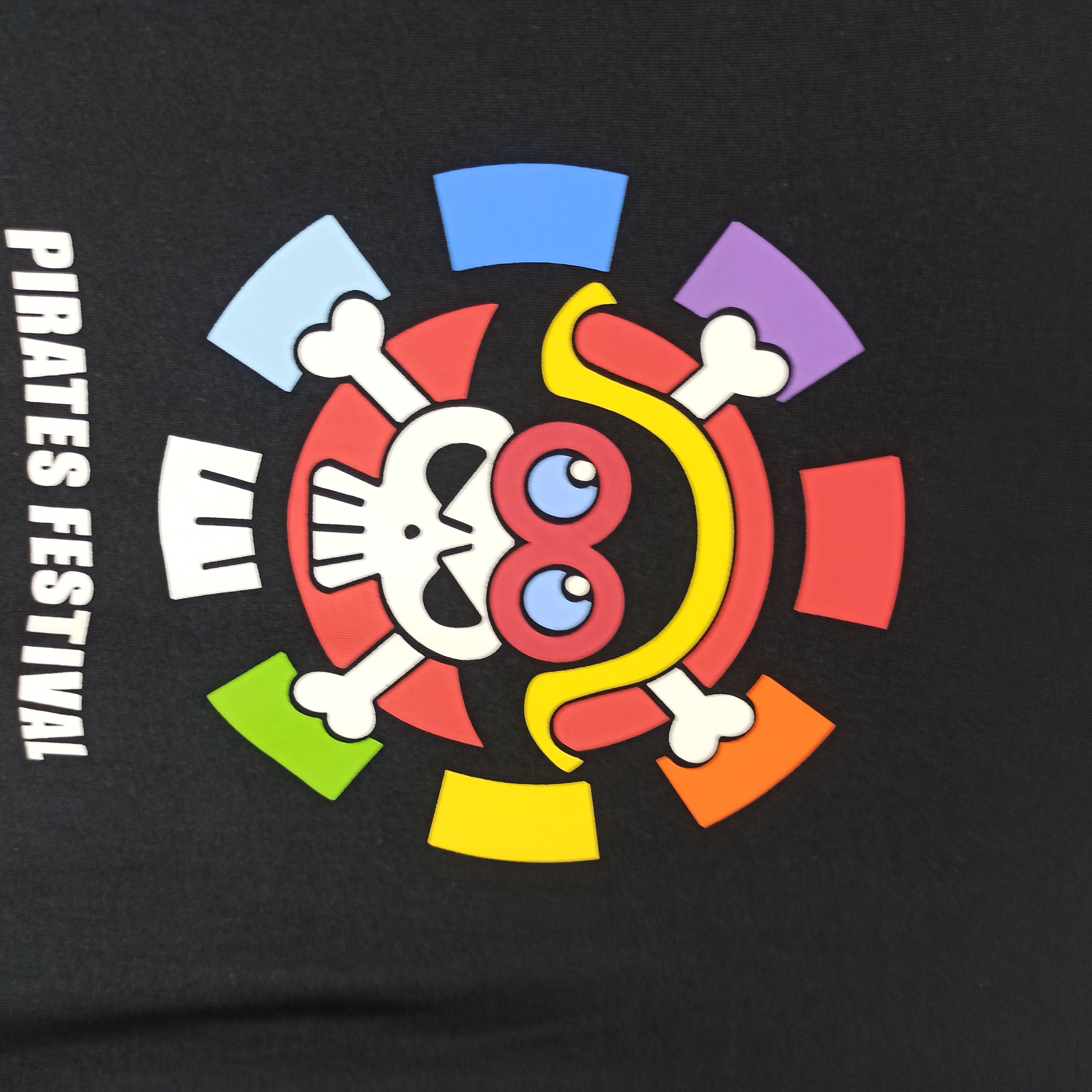 One Piece Anime One Piece X Uniqlo Size US M / EU 48-50 / 2 - 3 Thumbnail