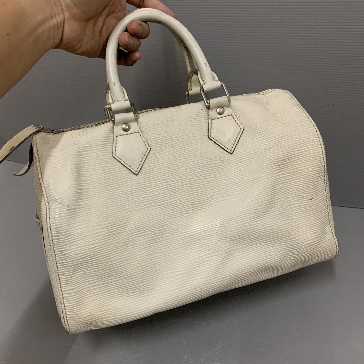 Louis Vuitton Louis Vuitton Speedy Epi Leather 25 Bag Size ONE SIZE - 2 Thumbnail