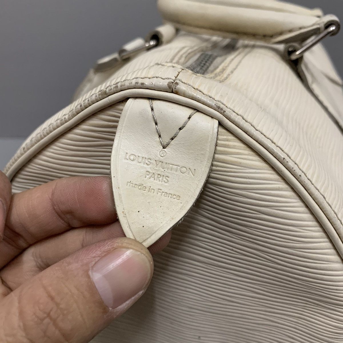Louis Vuitton Louis Vuitton Speedy Epi Leather 25 Bag Size ONE SIZE - 9 Thumbnail