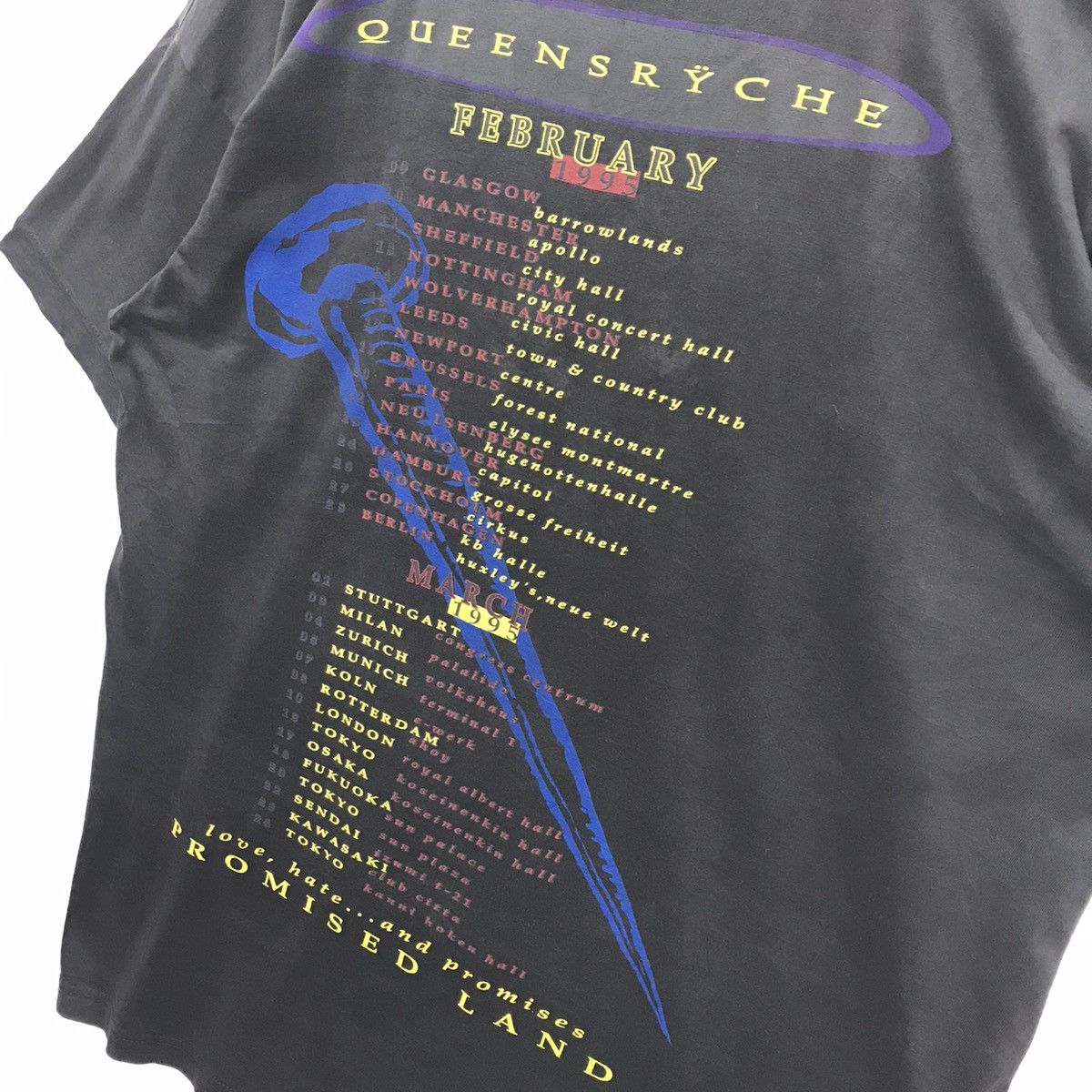 Band Tees × Vintage Rare!! Vintage Queensryche Heavy Metal Band Tour Tee Size US L / EU 52-54 / 3 - 12 Thumbnail