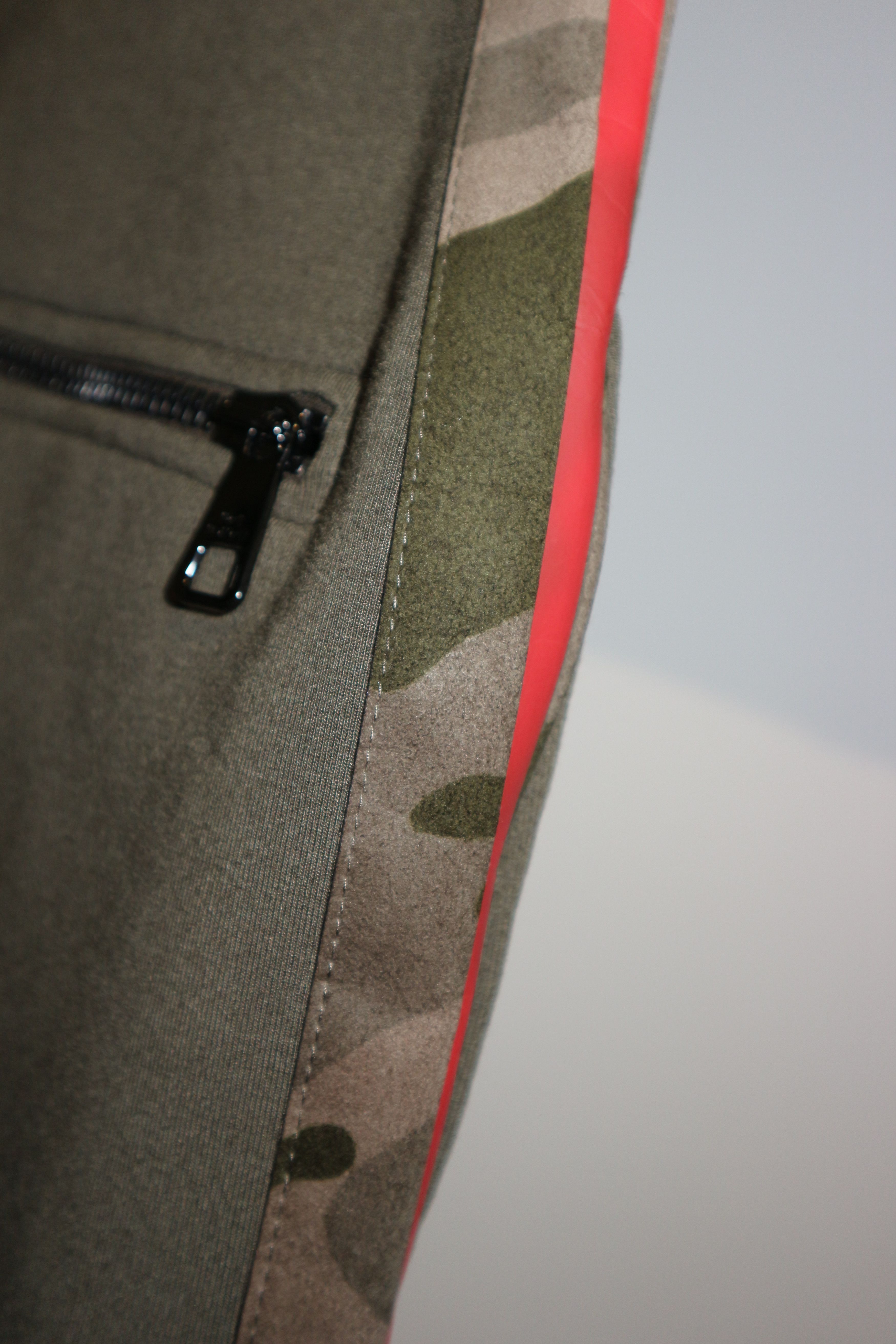 Neil Barrett camo stripe neoprene sweatpants Size US 36 / EU 52 - 8 Thumbnail