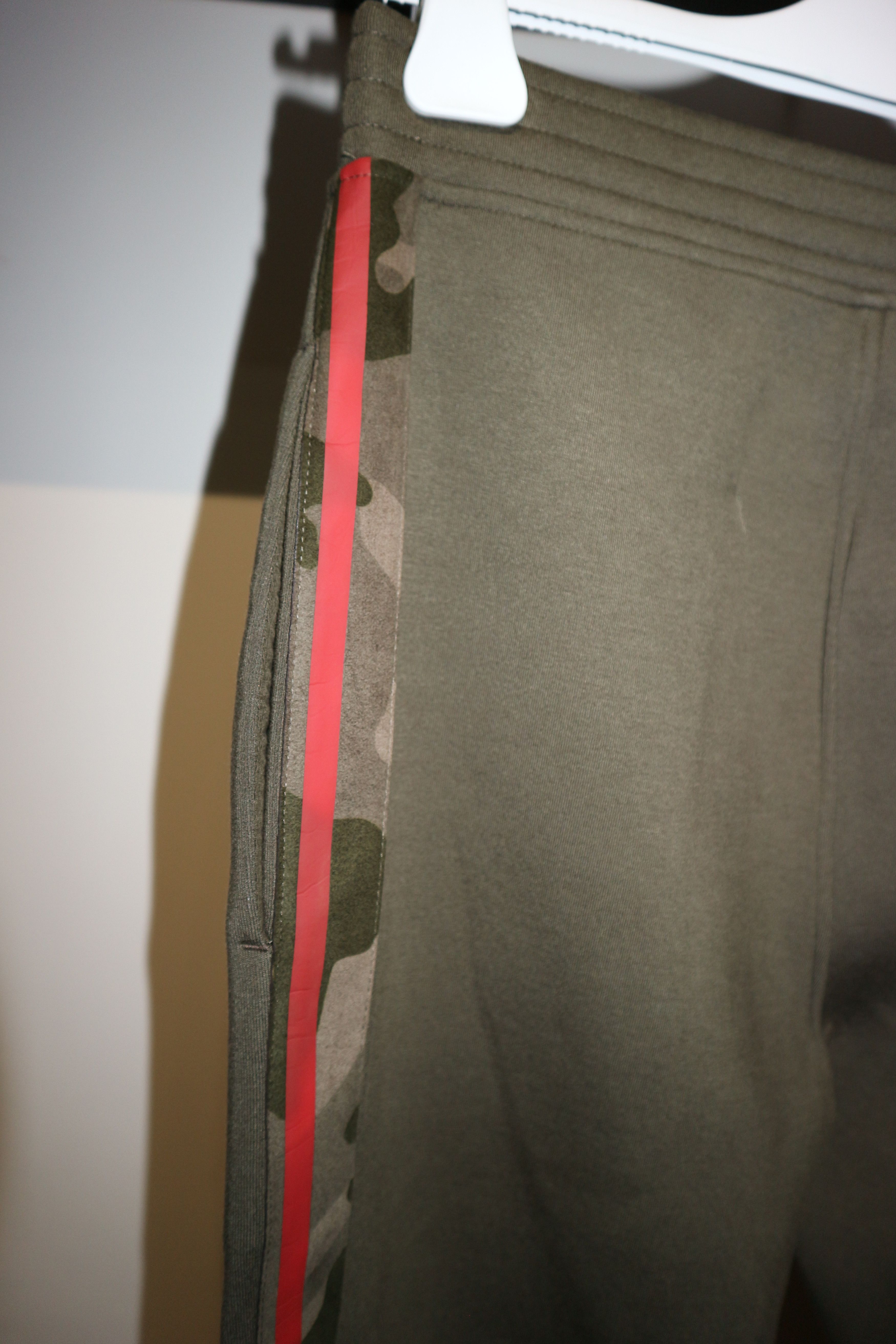 Neil Barrett camo stripe neoprene sweatpants Size US 36 / EU 52 - 6 Thumbnail