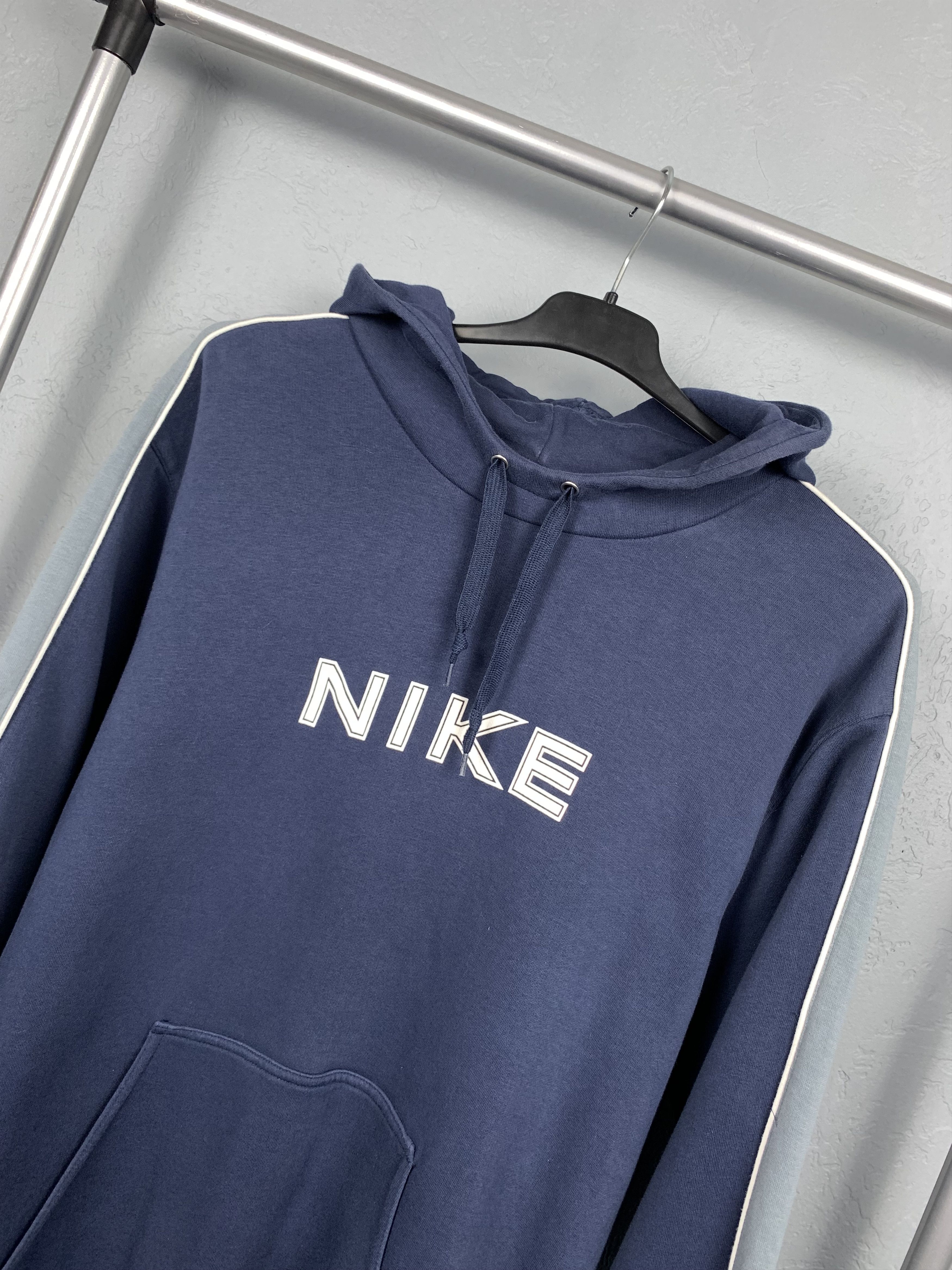 Nike Nike Vintage Mens Hoodie Y2K Size US L / EU 52-54 / 3 - 2 Thumbnail