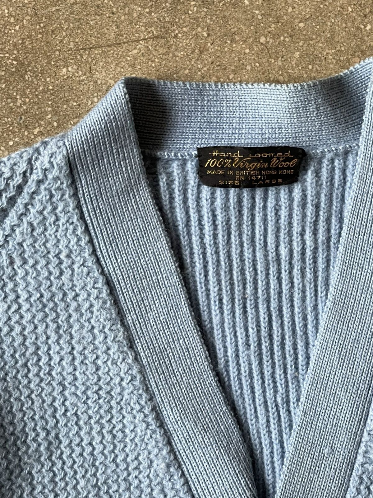 STILL BY HAND Vintage Wool Hand Loomed Cardigan Size US L / EU 52-54 / 3 - 5 Thumbnail