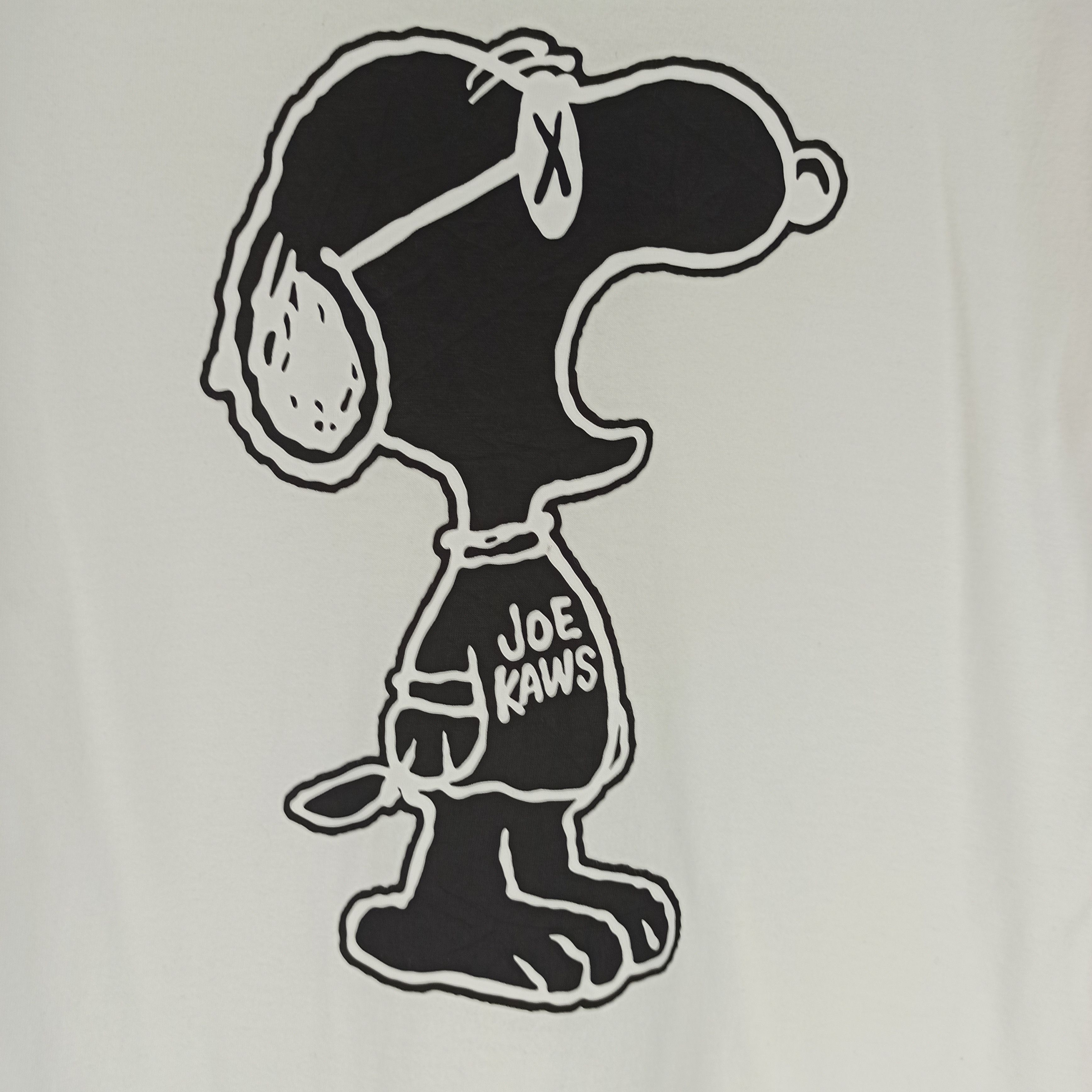 Kaws × Uniqlo Kaws x Peanut Snoopy x Uniqlo T Shirt Size US M / EU 48-50 / 2 - 2 Thumbnail