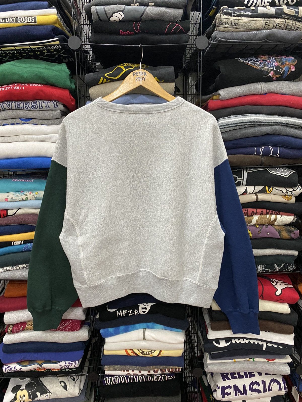 Champion GK166 CHAMPION EMBROIDERY LOGO SWEATER Size US M / EU 48-50 / 2 - 3 Thumbnail
