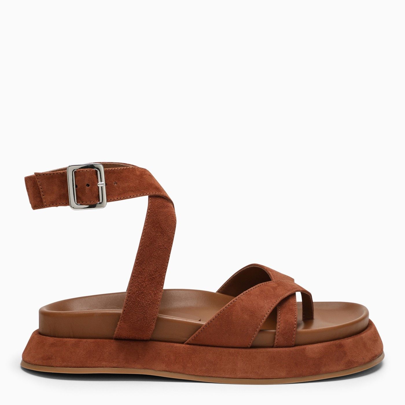 o1d2blof0623 Sandals in Brown