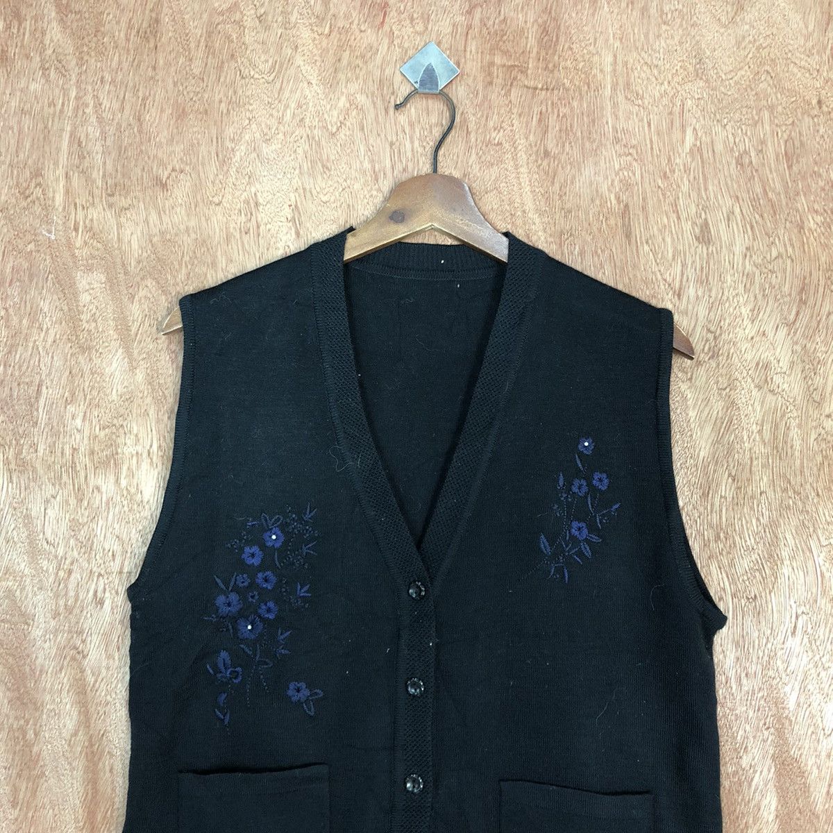 Homespun Knitwear Art embroidered Japan Black Vest cardigan knitwear #c858 Size US S / EU 44-46 / 1 - 2 Thumbnail