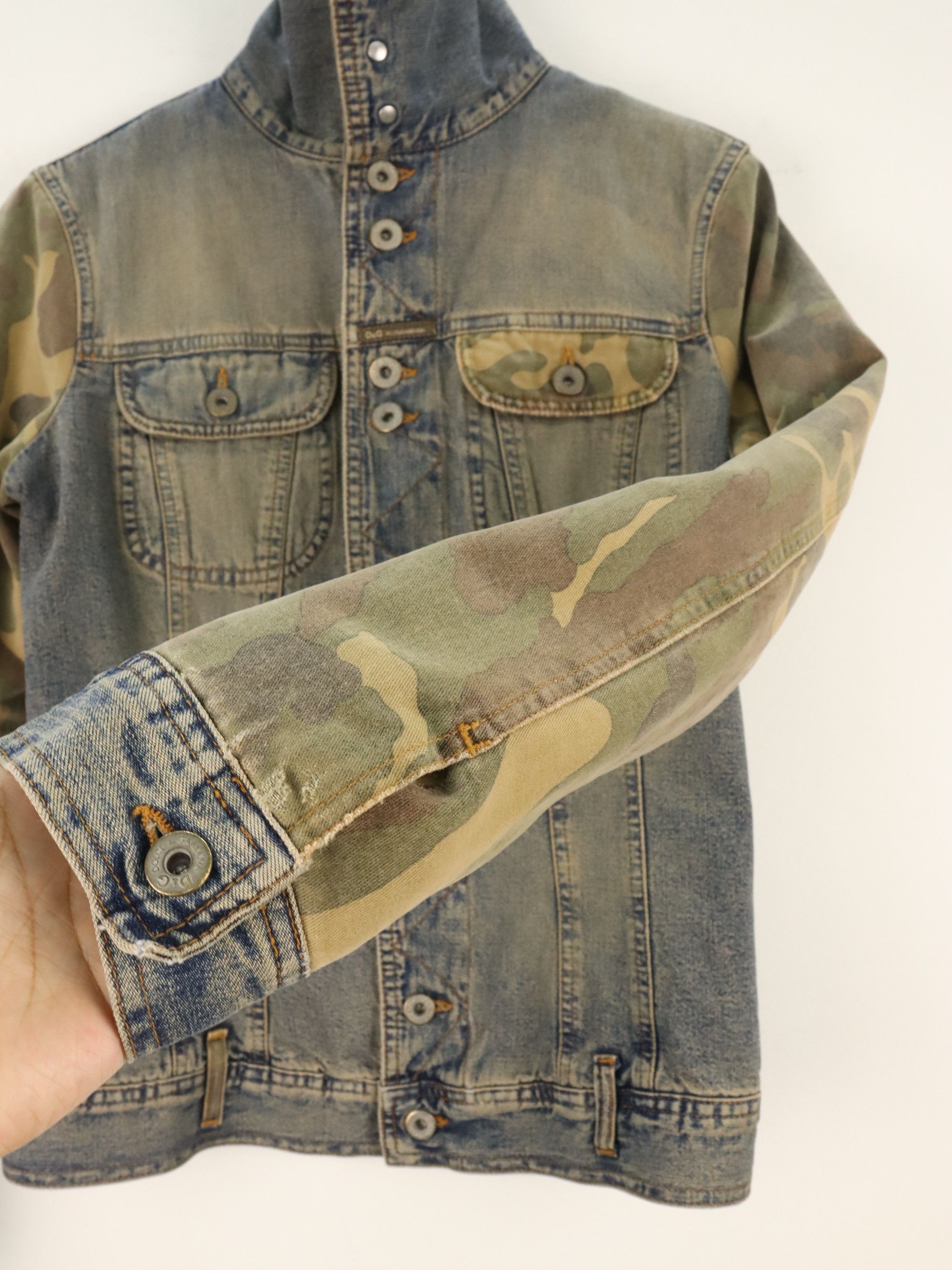 Dolce & Gabbana Dolce & Gabbana Women's Army Camo Denim Jeans Faded Style Size XS / US 0-2 / IT 36-38 - 14 Thumbnail